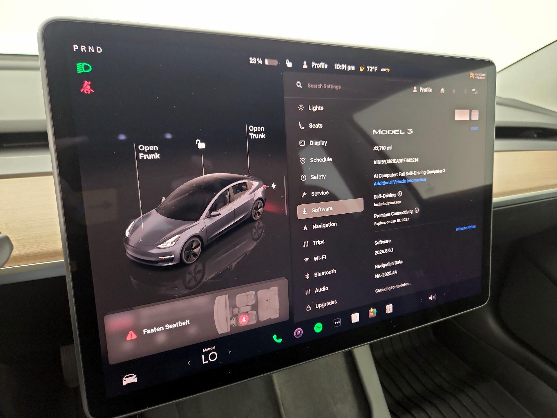 Thumbnail: 2023 Tesla Model 3 - 14