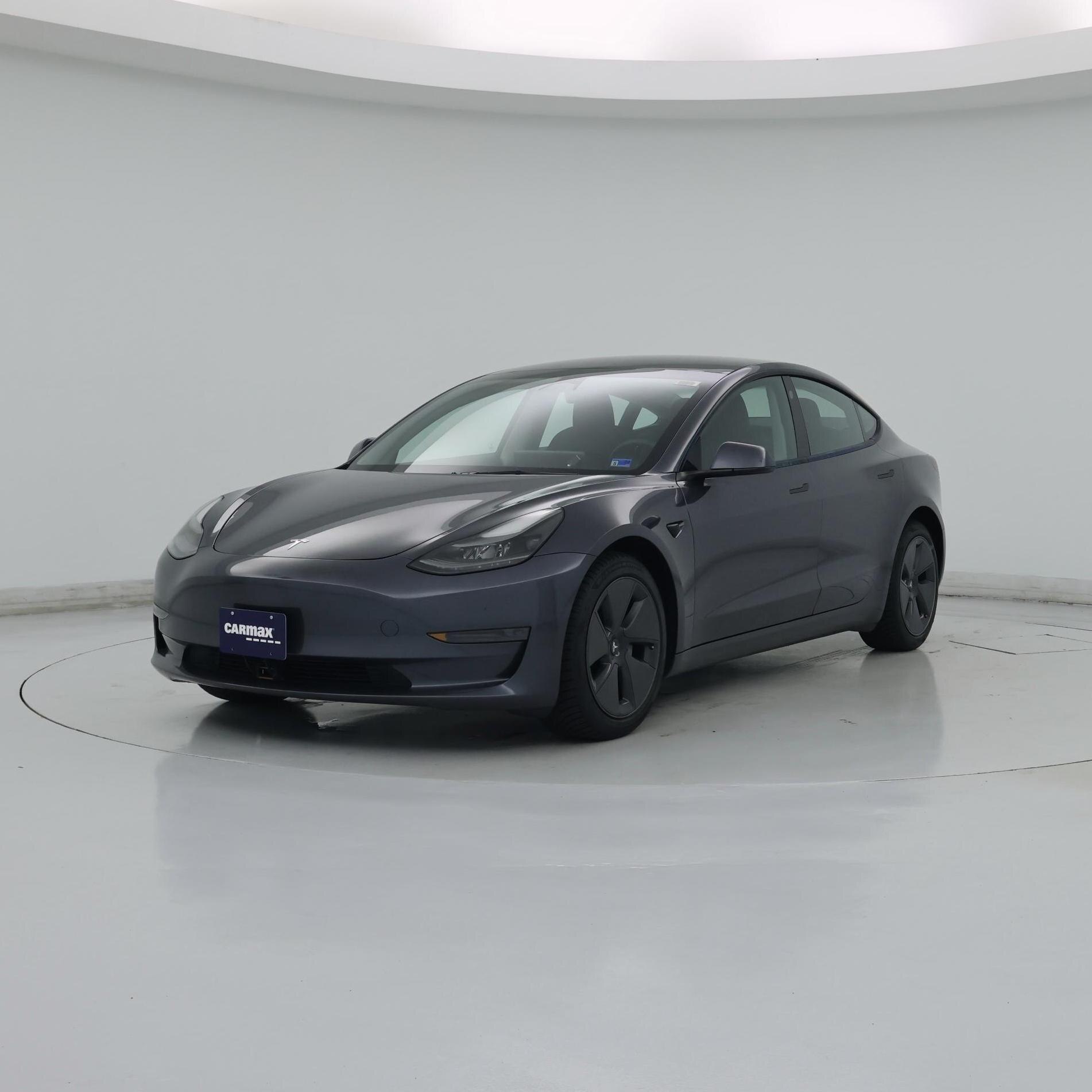 Thumbnail: 2023 Tesla Model 3 - 4