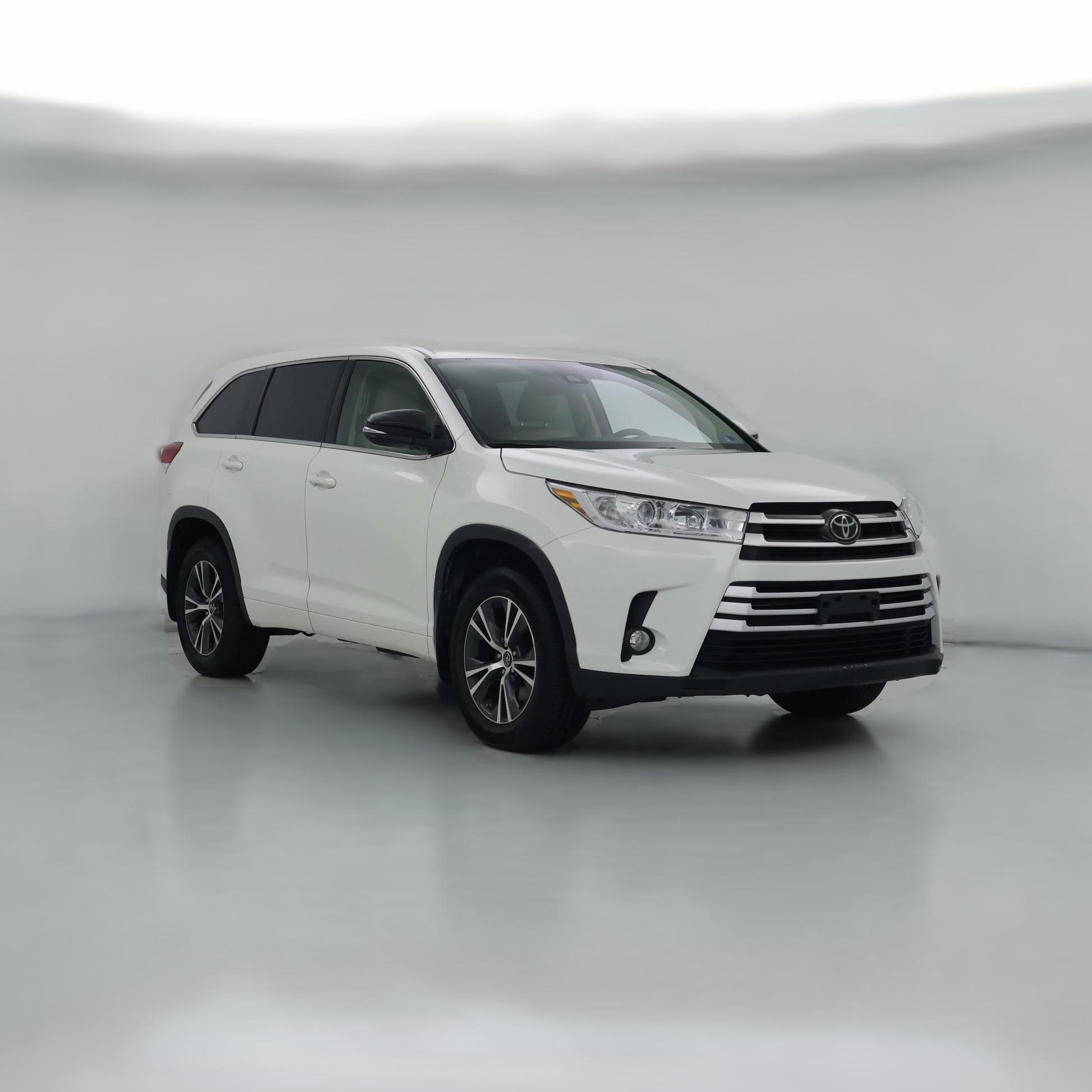Thumbnail: 2017 Toyota Highlander - 1