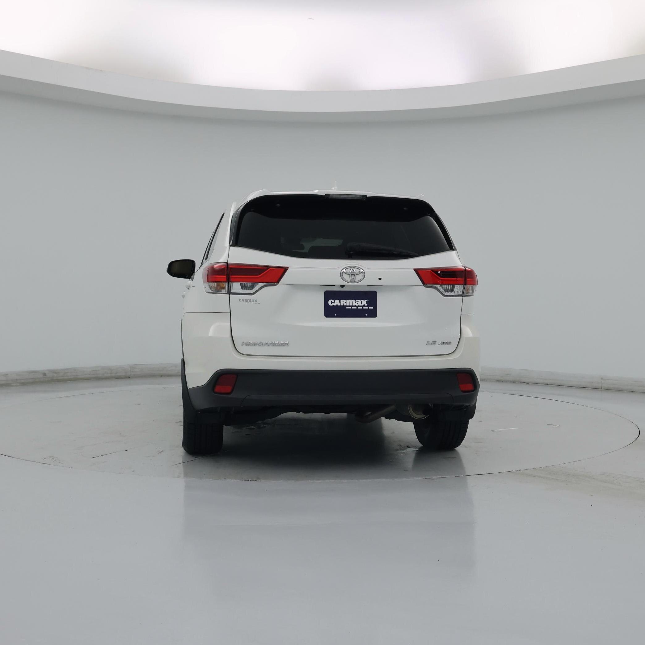 Thumbnail: 2017 Toyota Highlander - 6