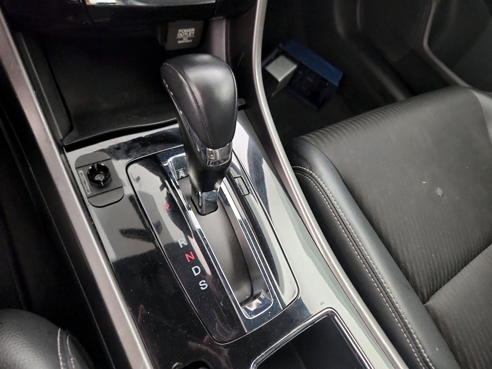 2017 Honda Accord Sport - Photo 16