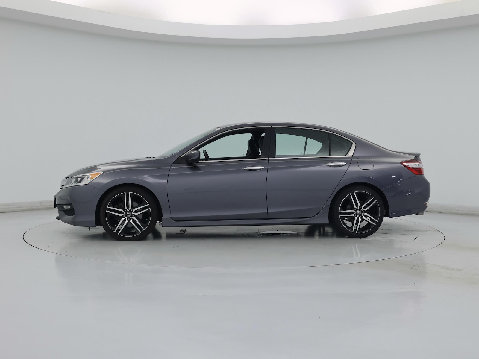 2017 Honda Accord Sport - Photo 4