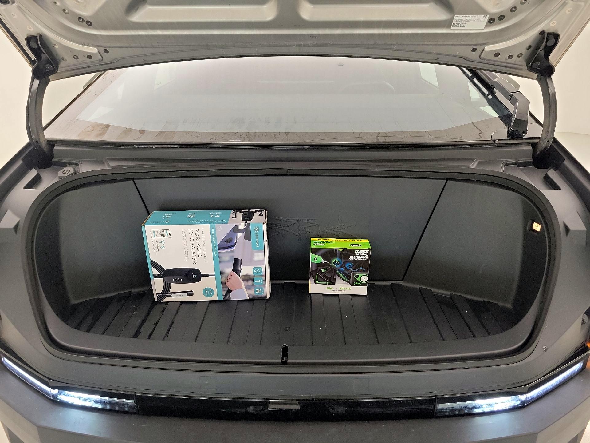 Thumbnail: 2024 Tesla Cybertruck - 20