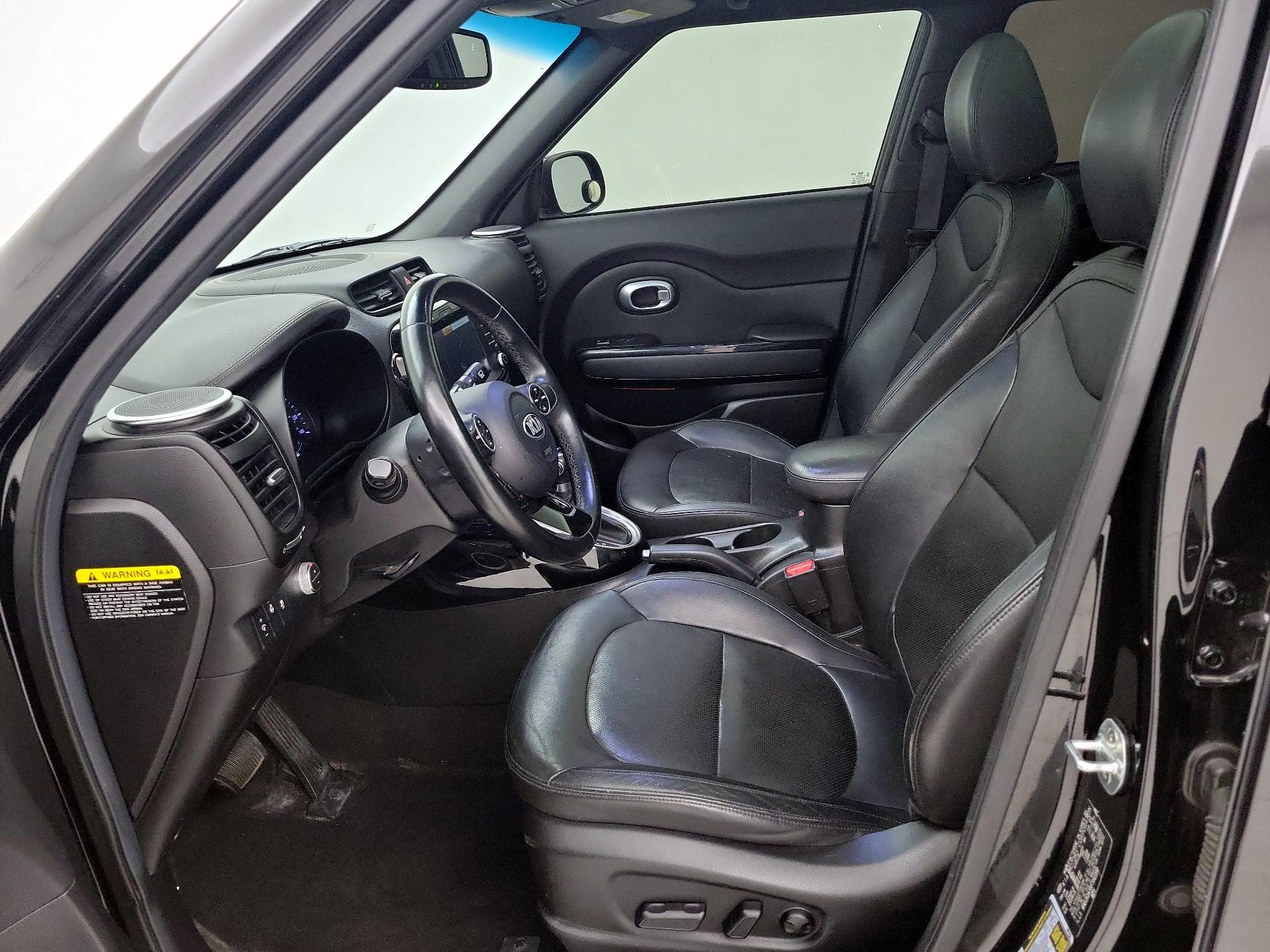 Thumbnail: 2015 Kia Soul - 11