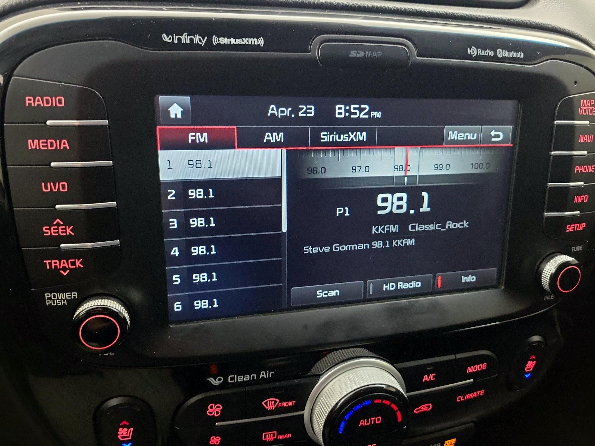 Thumbnail: 2015 Kia Soul - 16