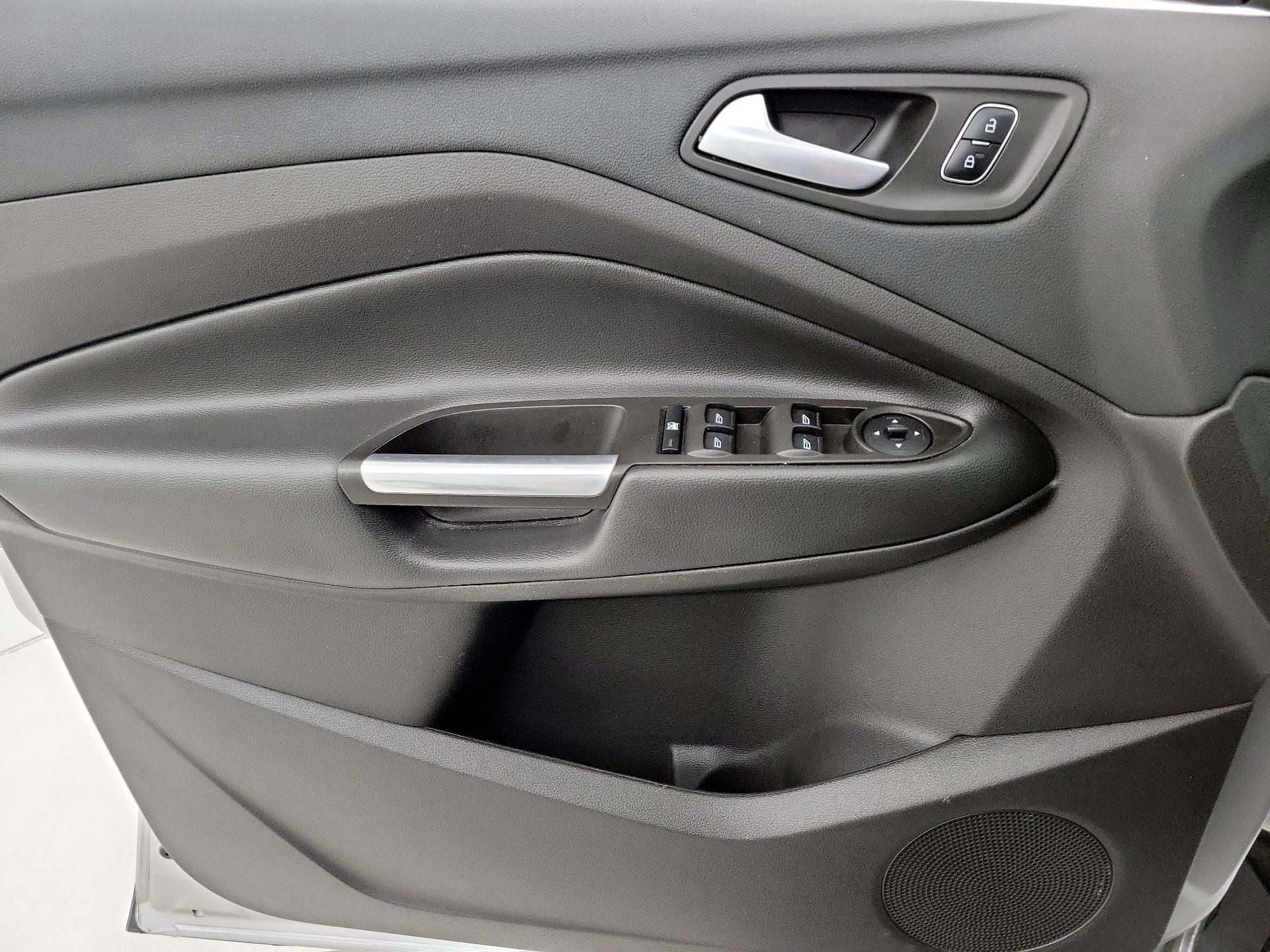 Thumbnail: 2017 Ford Escape - 12