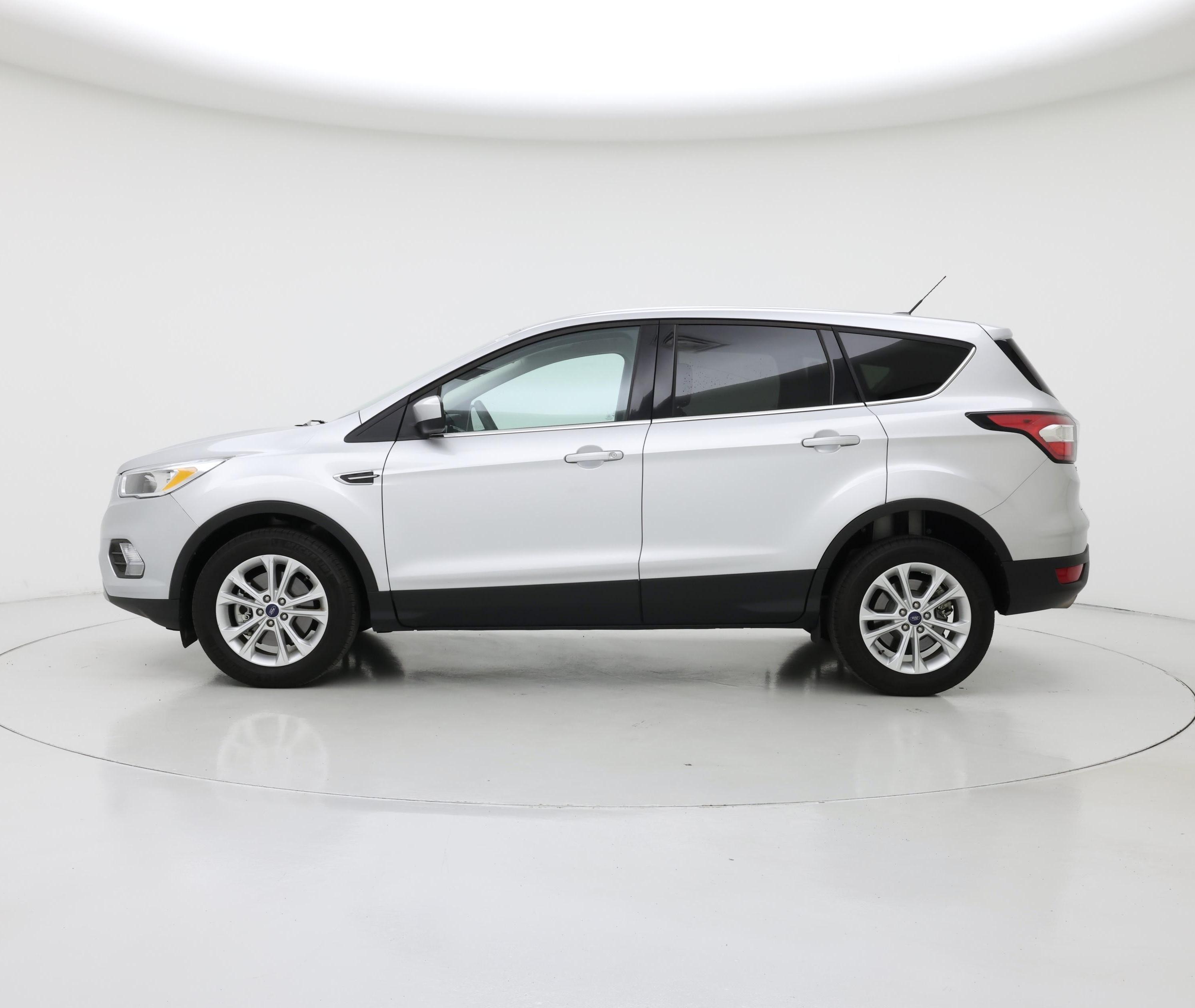 Thumbnail: 2017 Ford Escape - 3