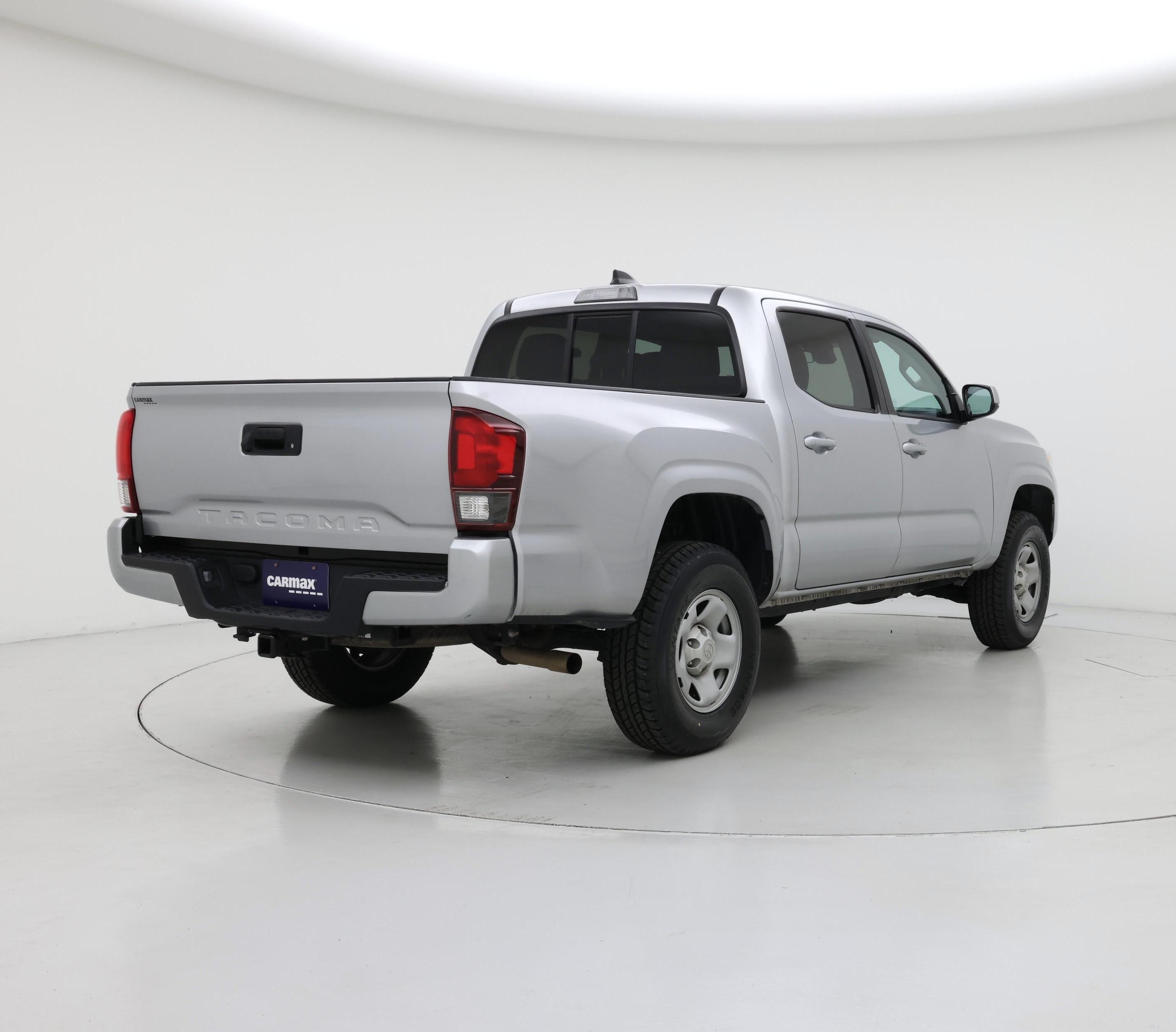 Thumbnail: 2023 Toyota Tacoma - 8