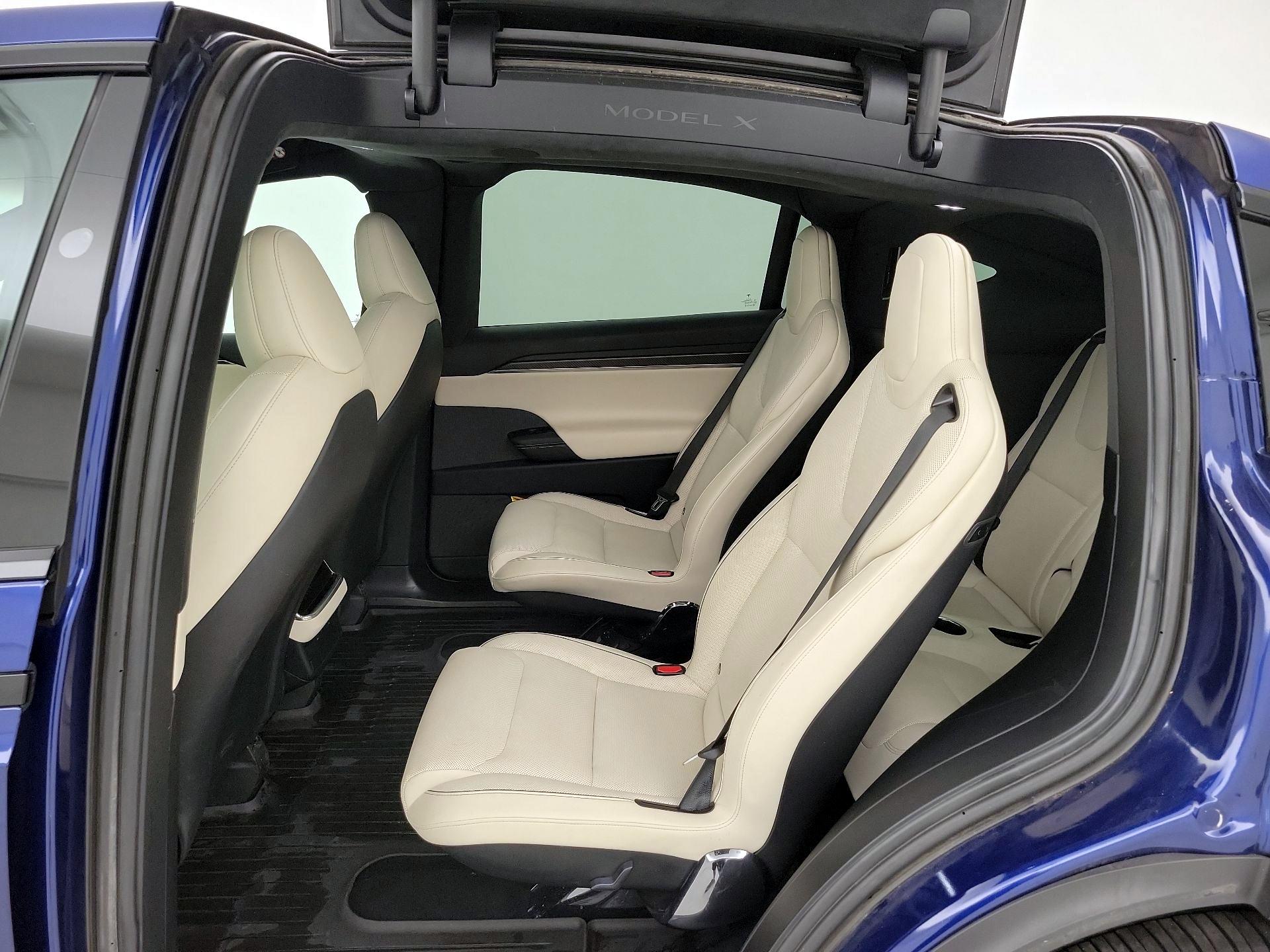 Thumbnail: 2022 Tesla Model X - 18