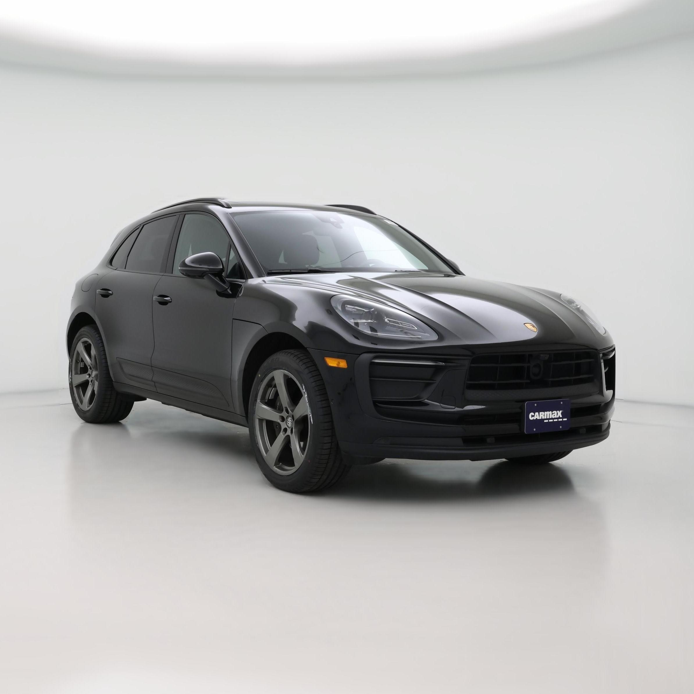 Thumbnail: 2023 Porsche Macan - 1