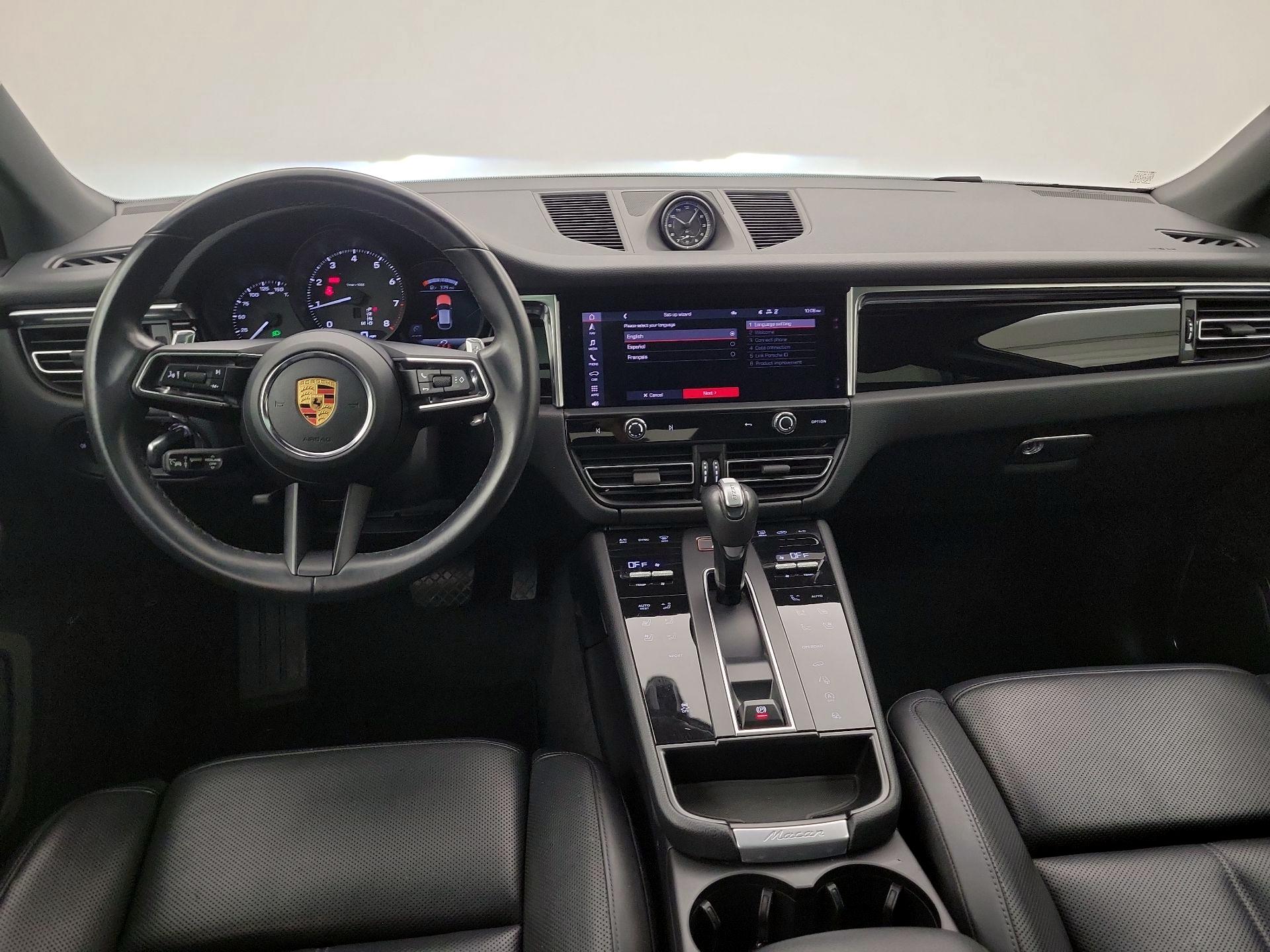 Thumbnail: 2023 Porsche Macan - 9