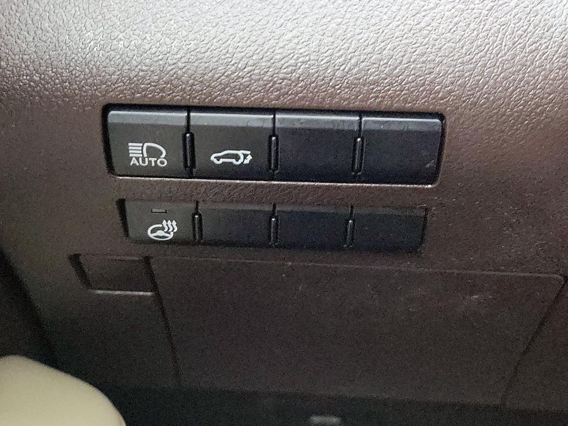 Thumbnail: 2020 Lexus RX - 13