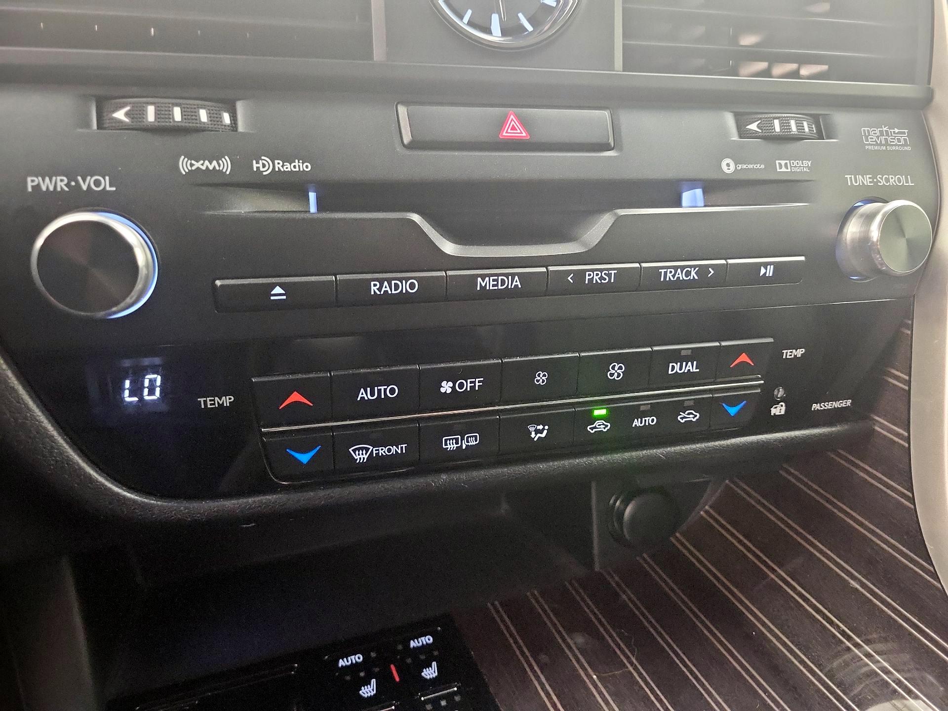 Thumbnail: 2018 Lexus RX - 17