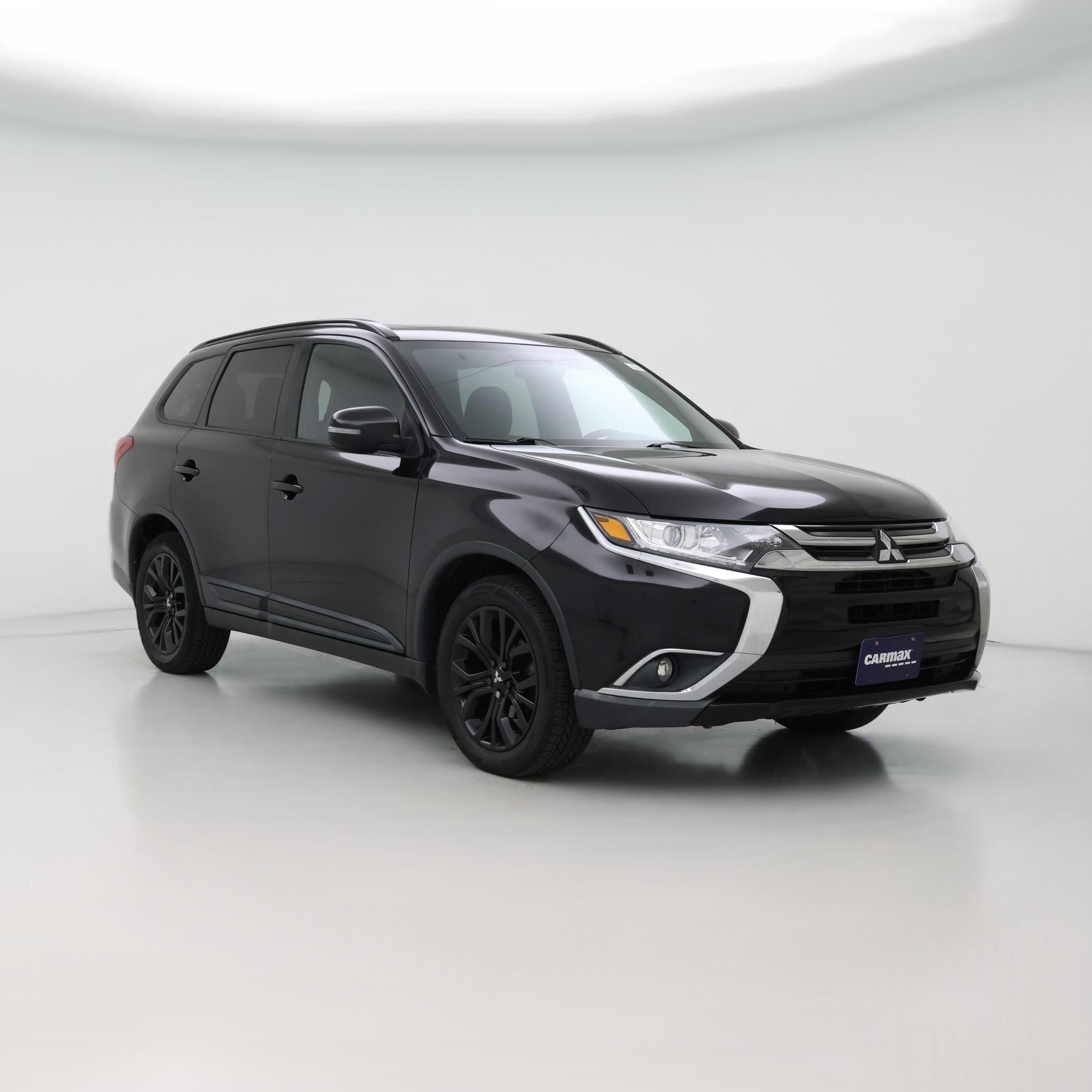 Thumbnail: 2018 Mitsubishi Outlander - 1