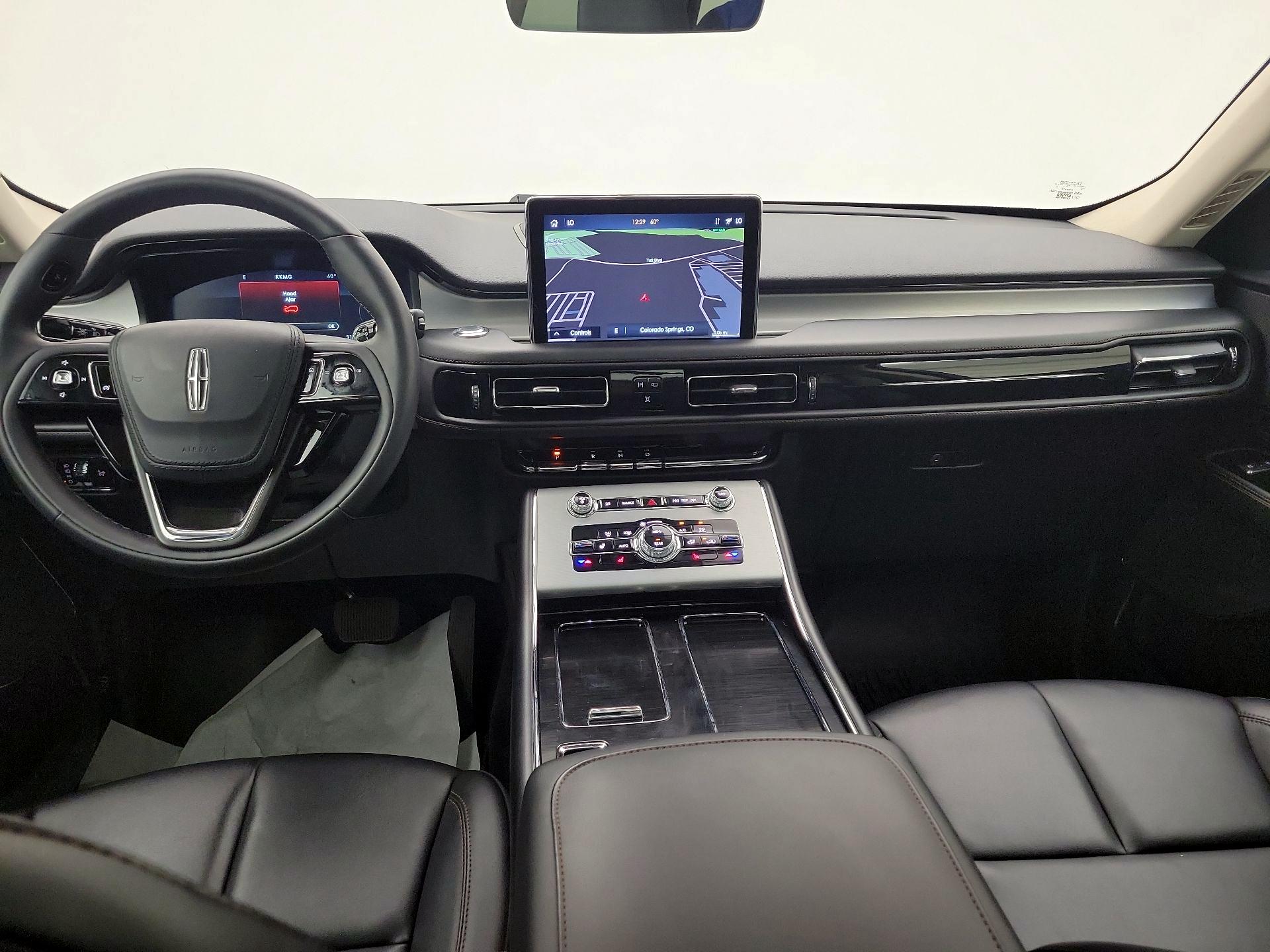Thumbnail: 2023 Lincoln Aviator - 9