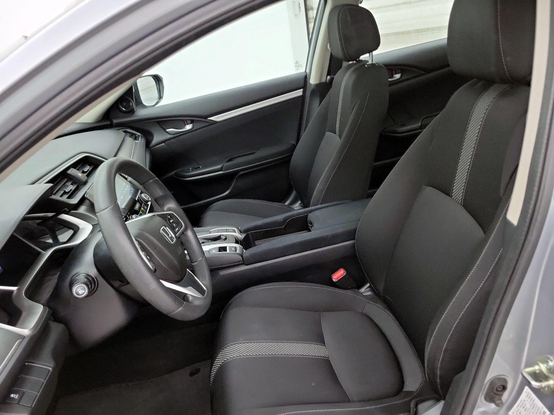 Thumbnail: 2016 Honda Civic - 11