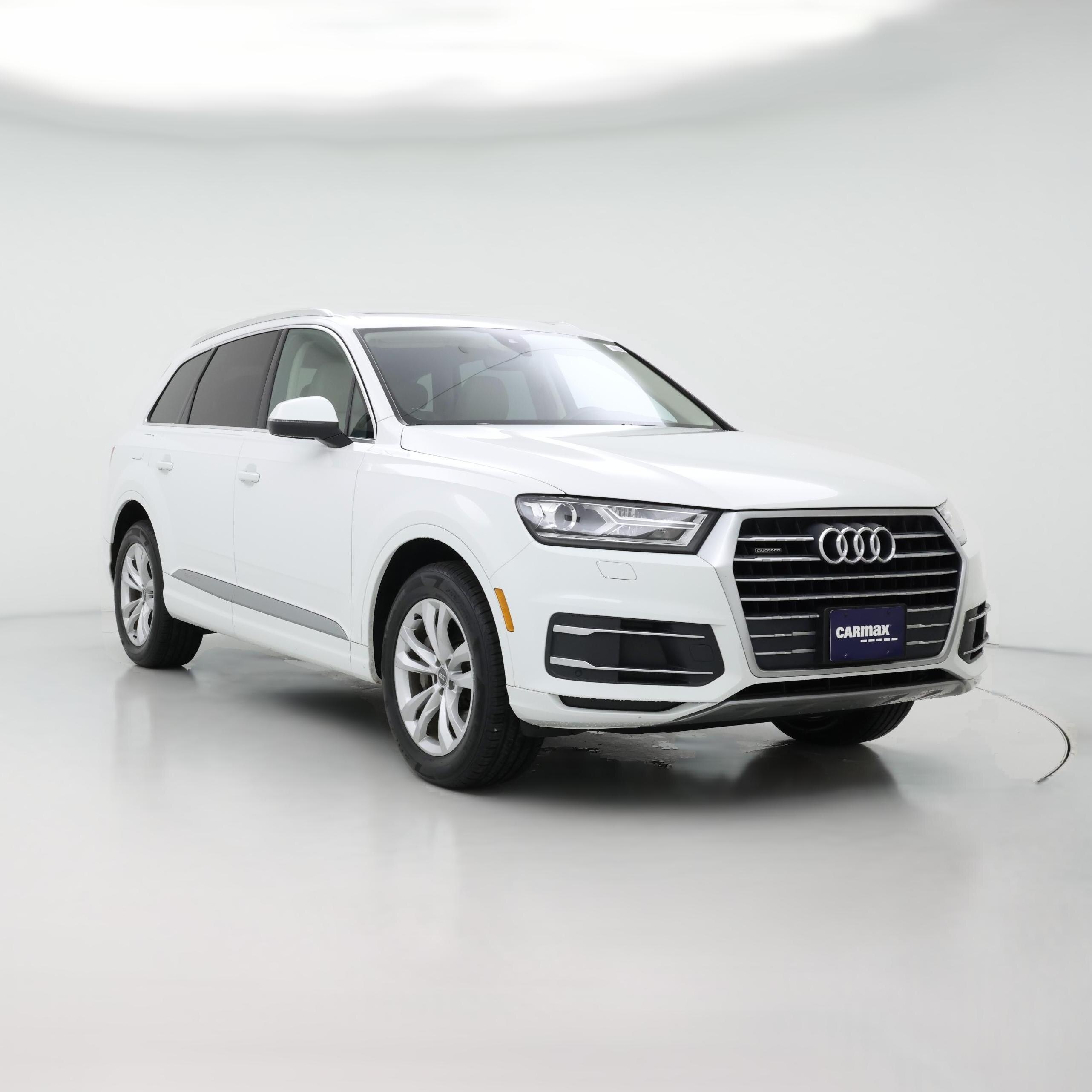 Thumbnail: 2019 Audi Q7 - 1