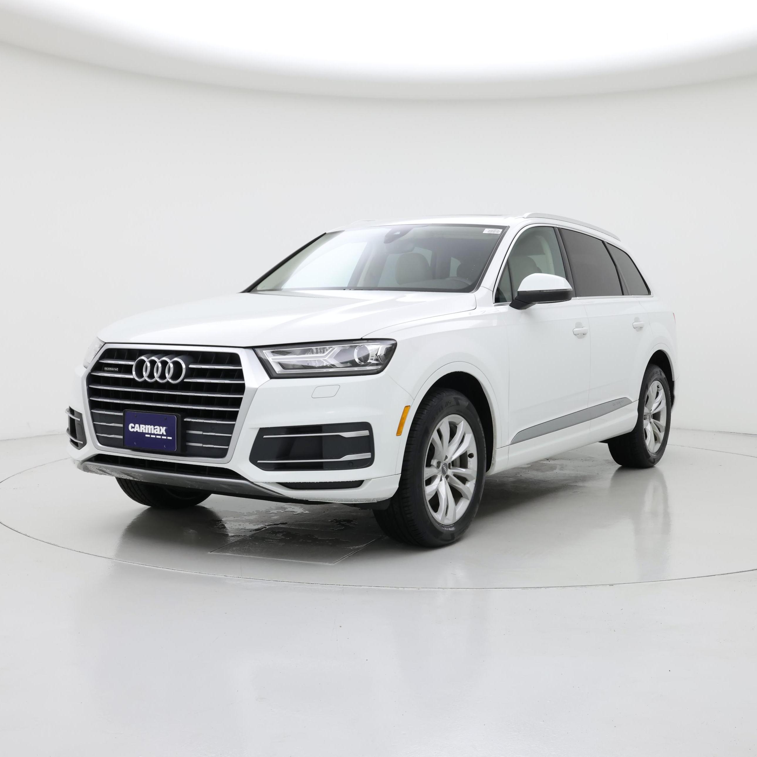 Thumbnail: 2019 Audi Q7 - 4