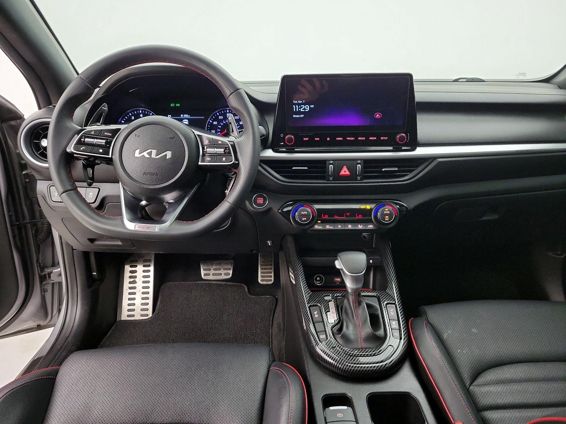 Thumbnail: 2024 Kia Forte - 9