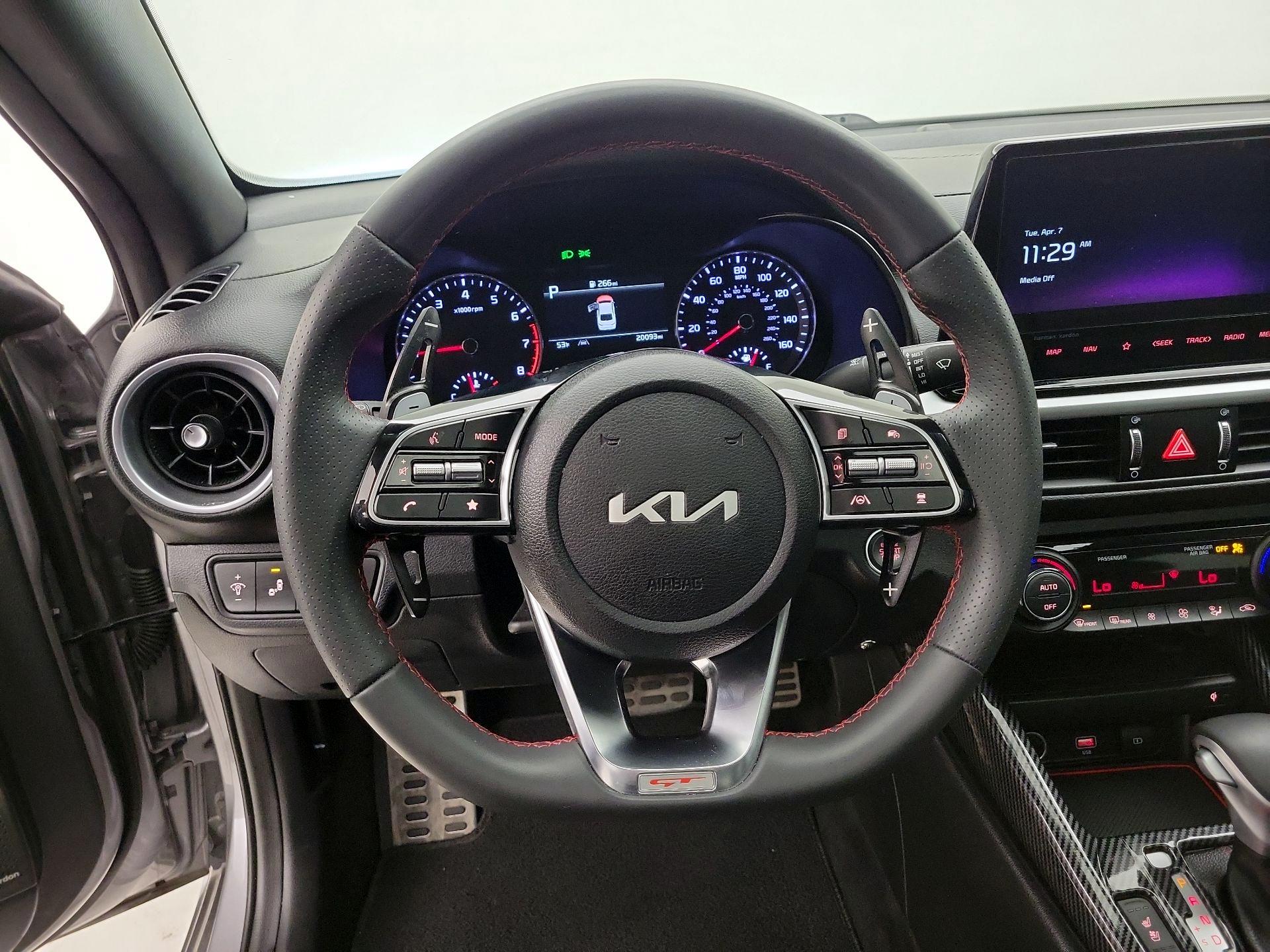 Thumbnail: 2024 Kia Forte - 10