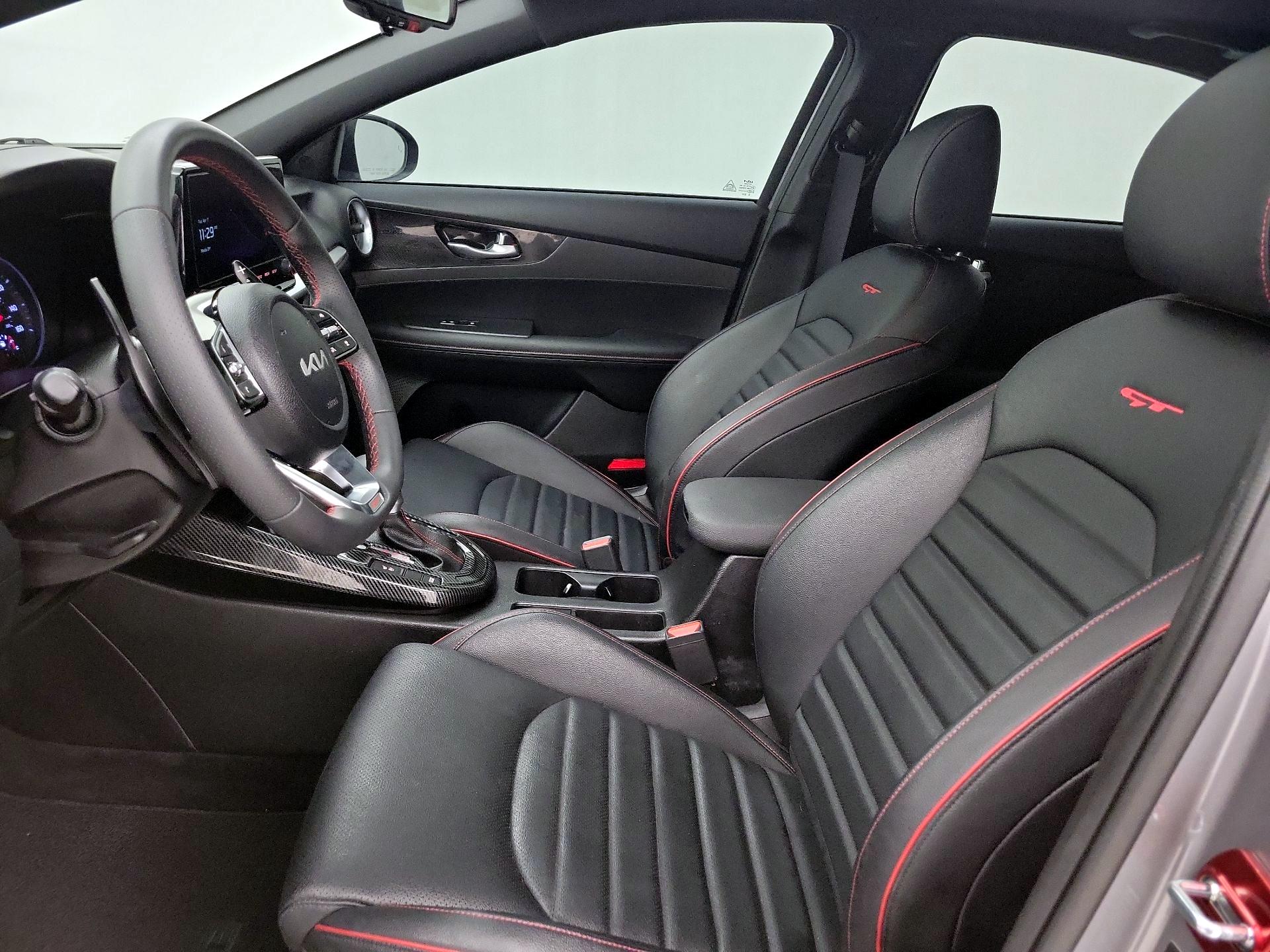 Thumbnail: 2024 Kia Forte - 11