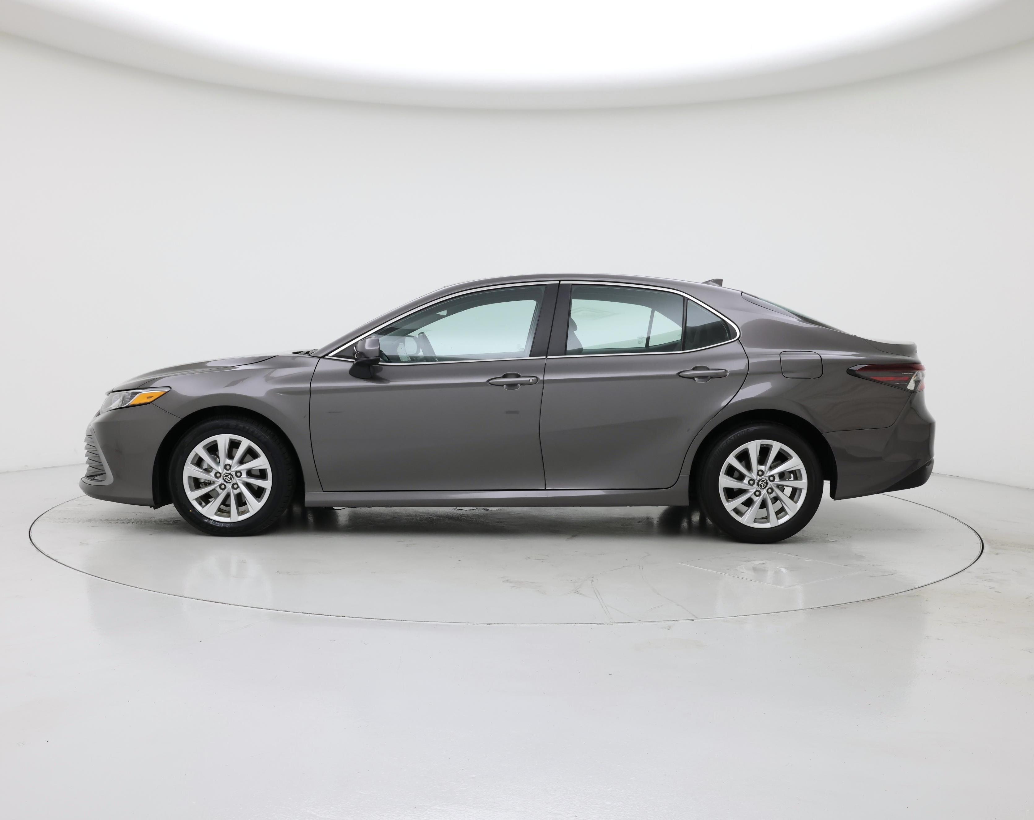 Thumbnail: 2023 Toyota Camry - 3