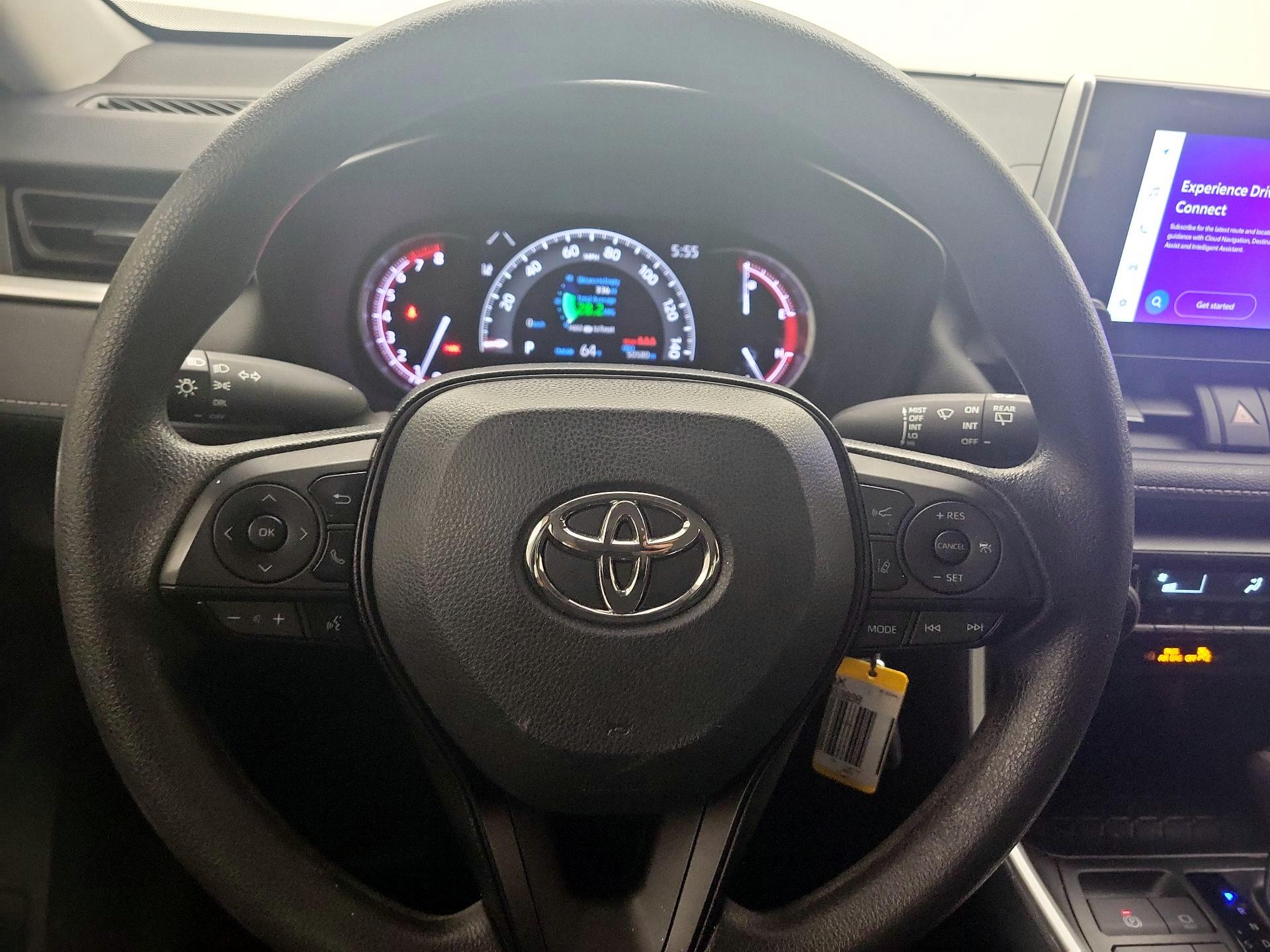 Thumbnail: 2023 Toyota RAV4 - 10