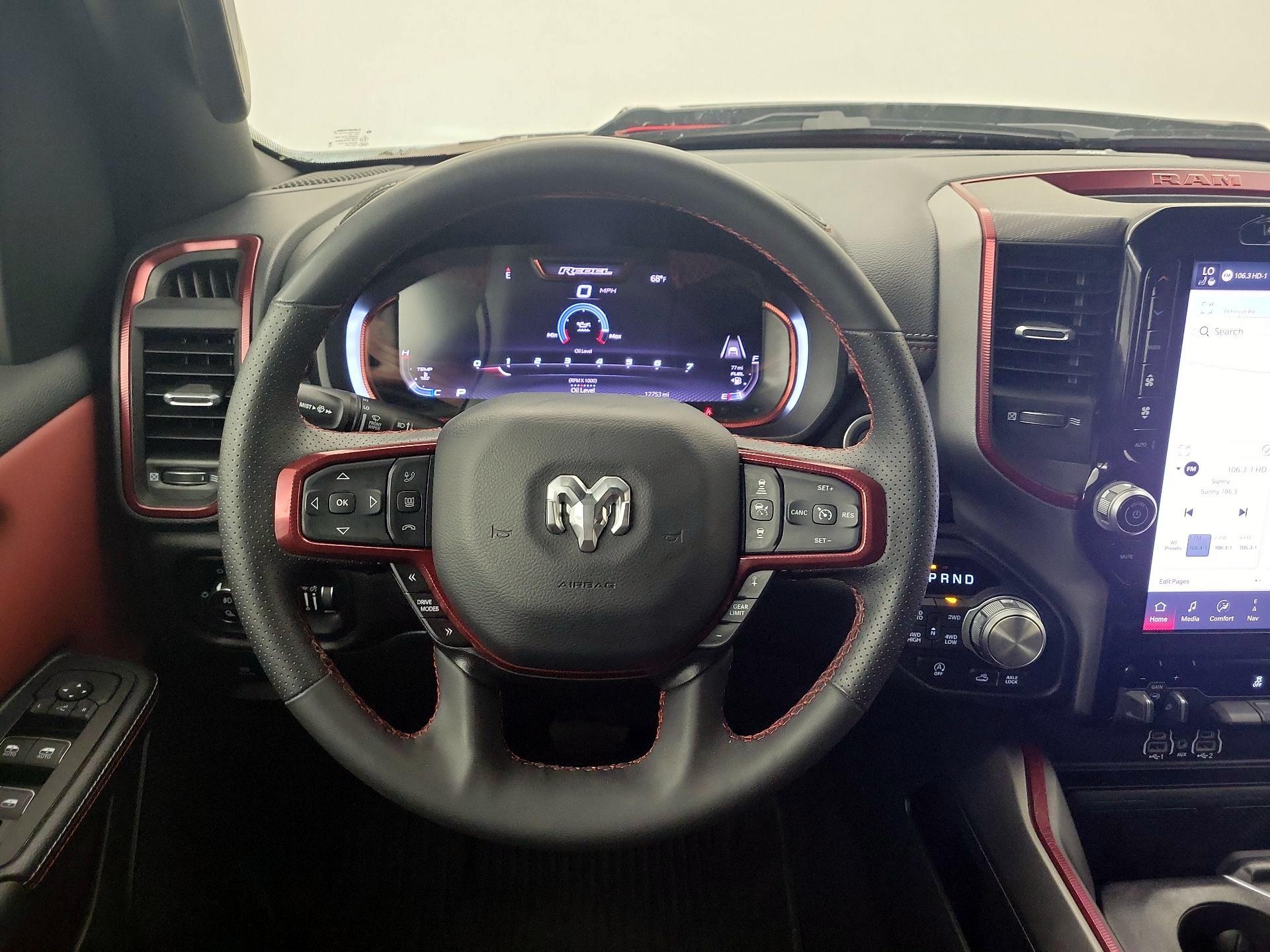 Thumbnail: 2025 RAM 1500 - 10