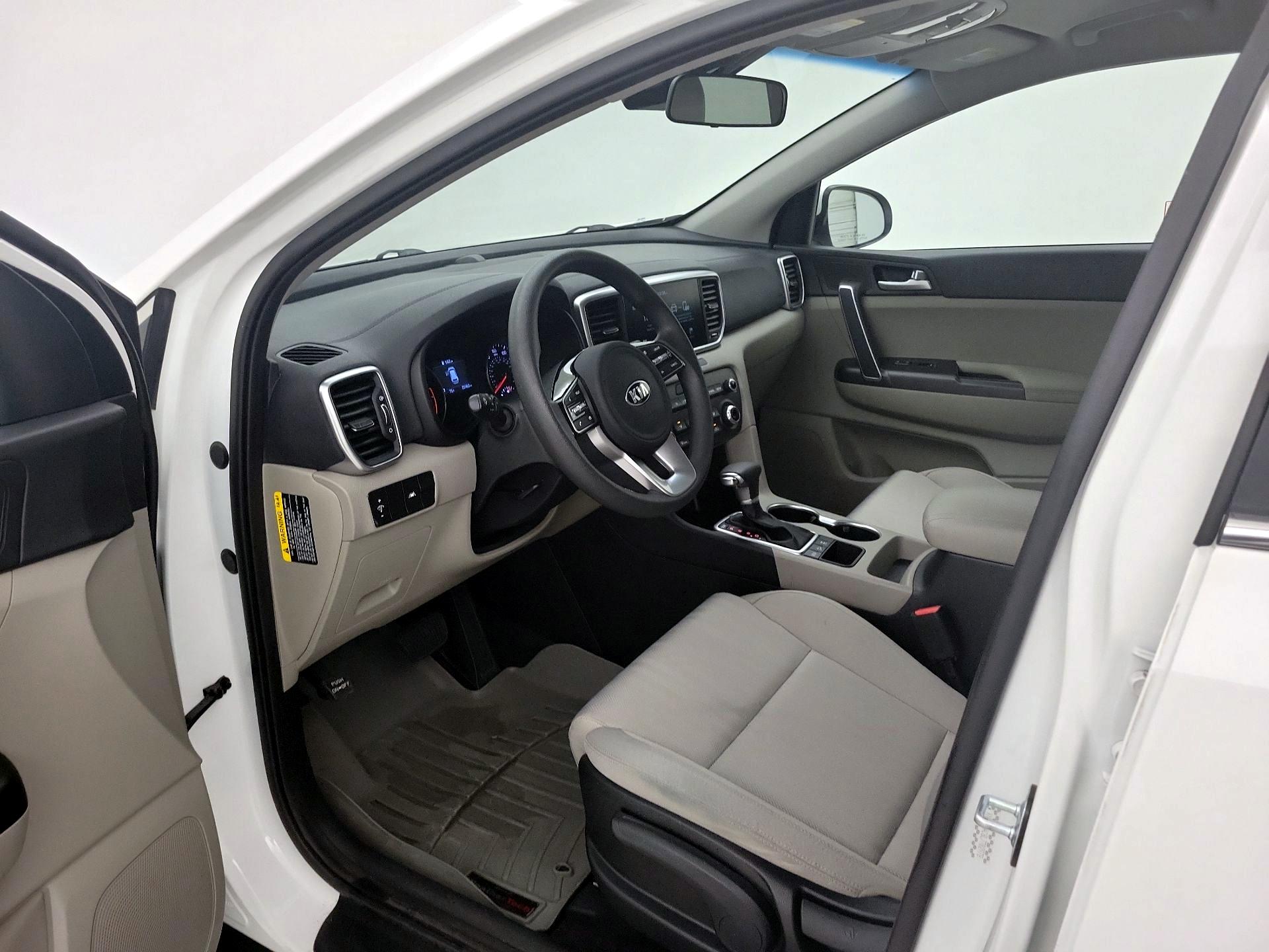 Thumbnail: 2020 Kia Sportage - 11