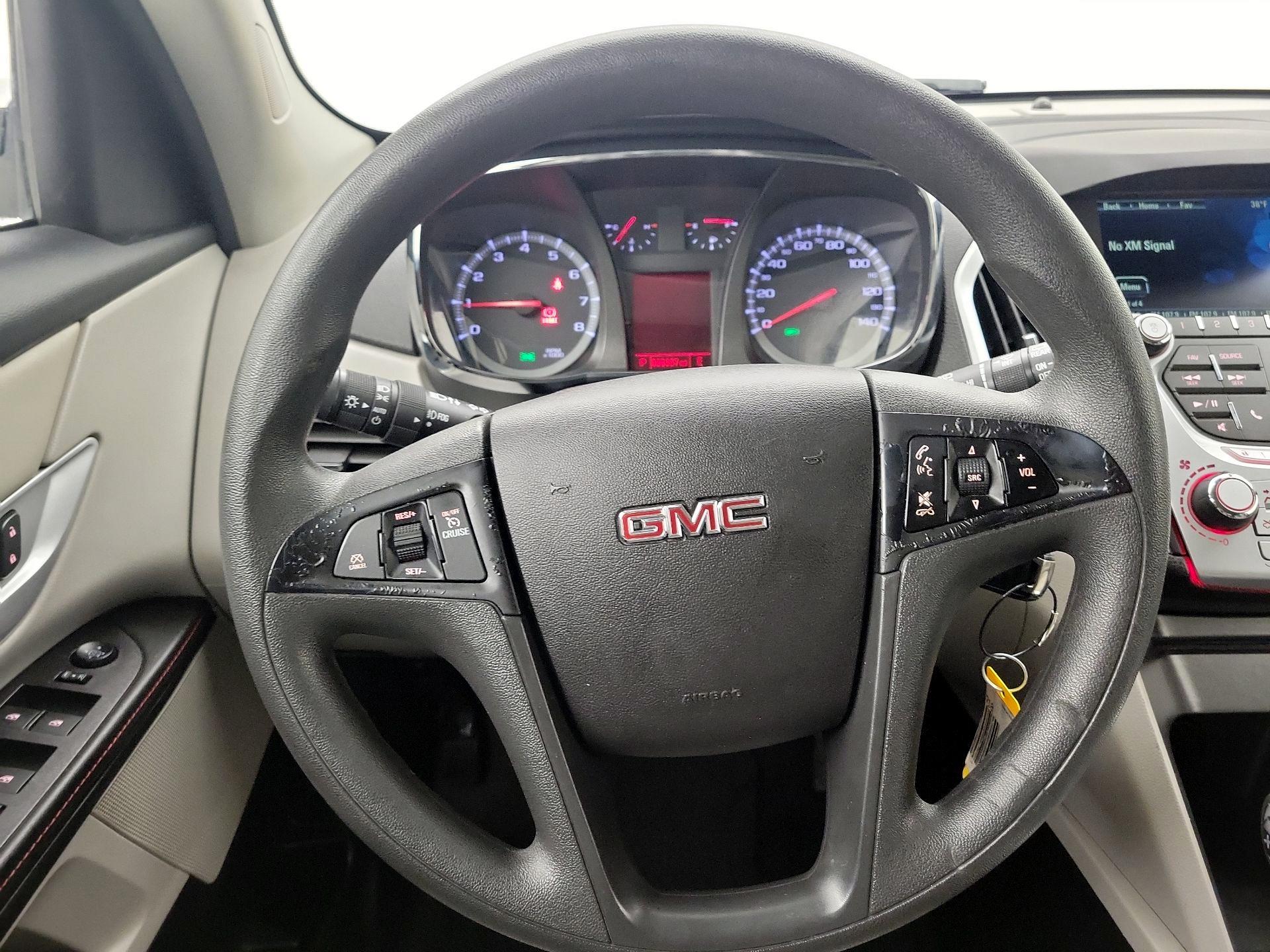 Thumbnail: 2015 GMC Terrain - 10