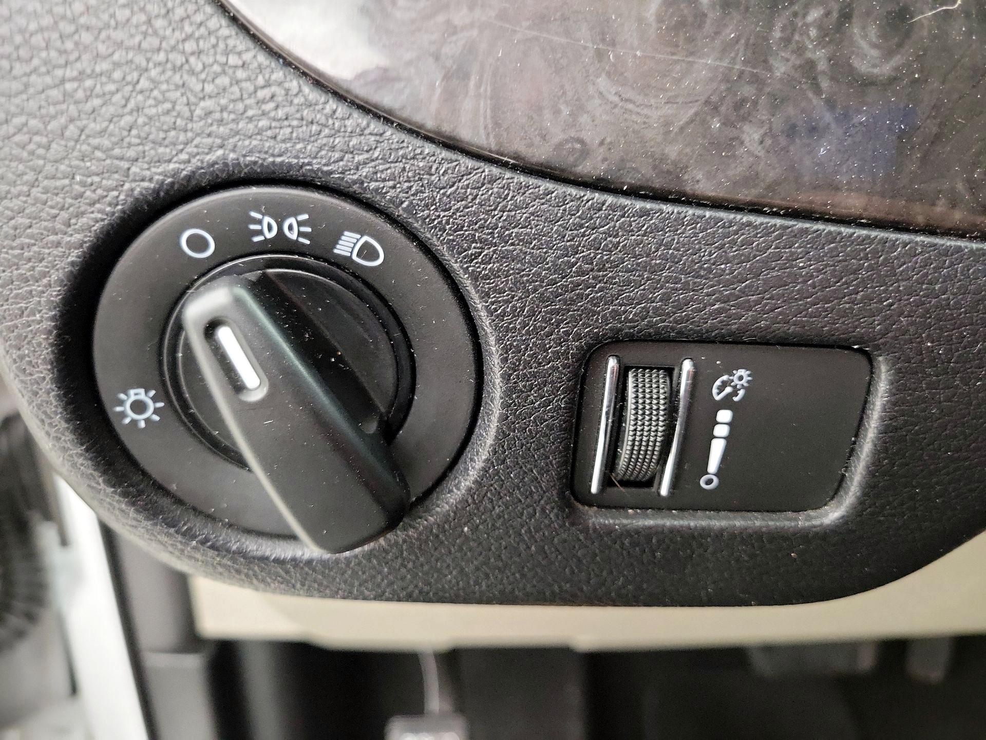 Thumbnail: 2018 Dodge Grand Caravan - 13