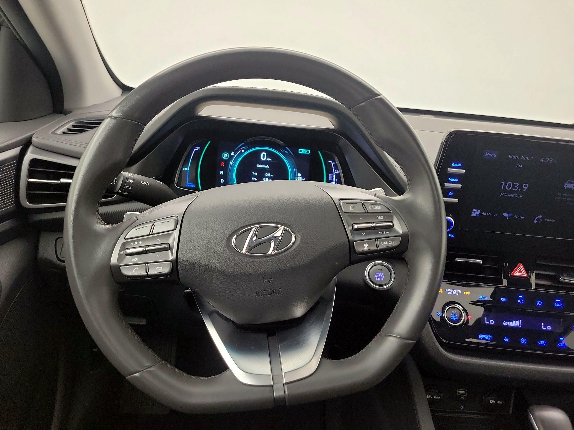 Thumbnail: 2022 Hyundai Ioniq - 10