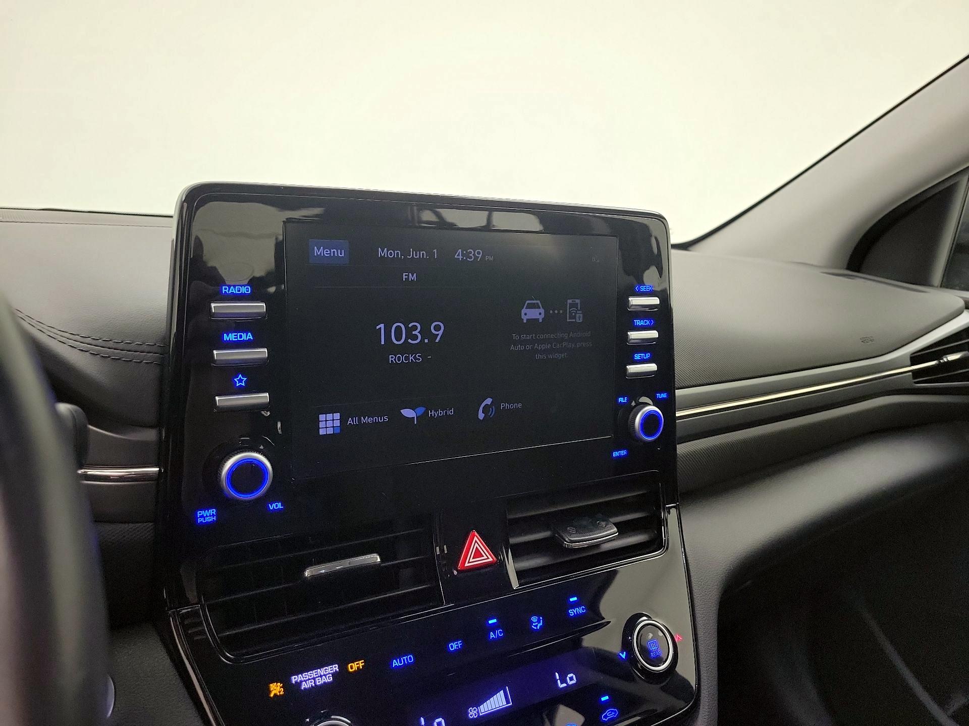 Thumbnail: 2022 Hyundai Ioniq - 15