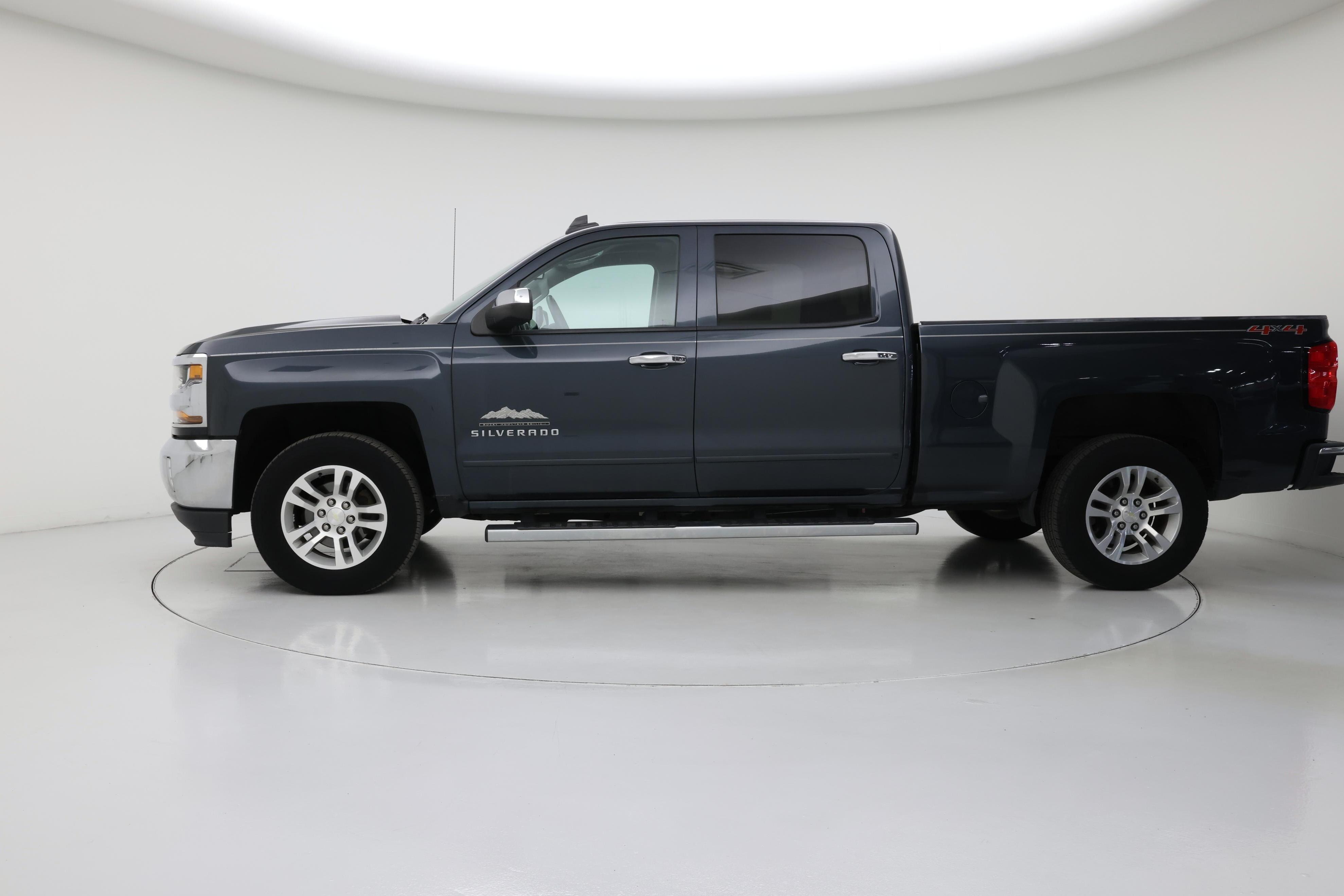 Thumbnail: 2017 Chevrolet Silverado 1500 - 3