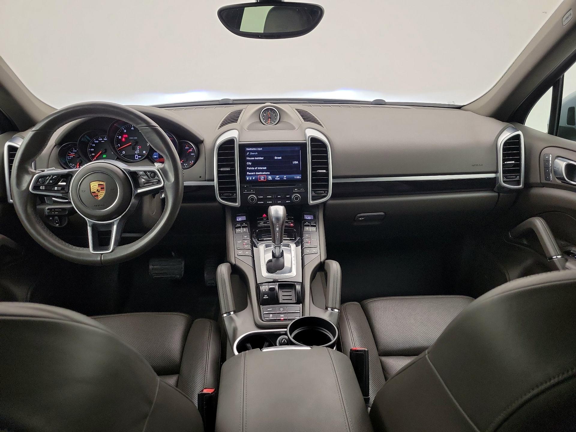 Thumbnail: 2018 Porsche Cayenne - 9