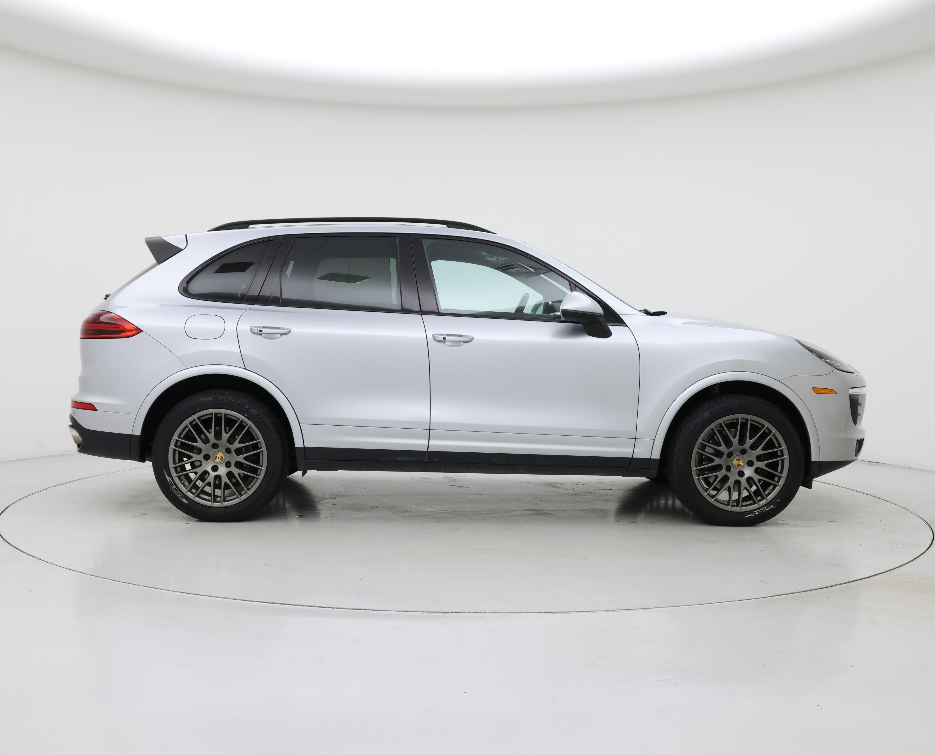 Thumbnail: 2018 Porsche Cayenne - 7