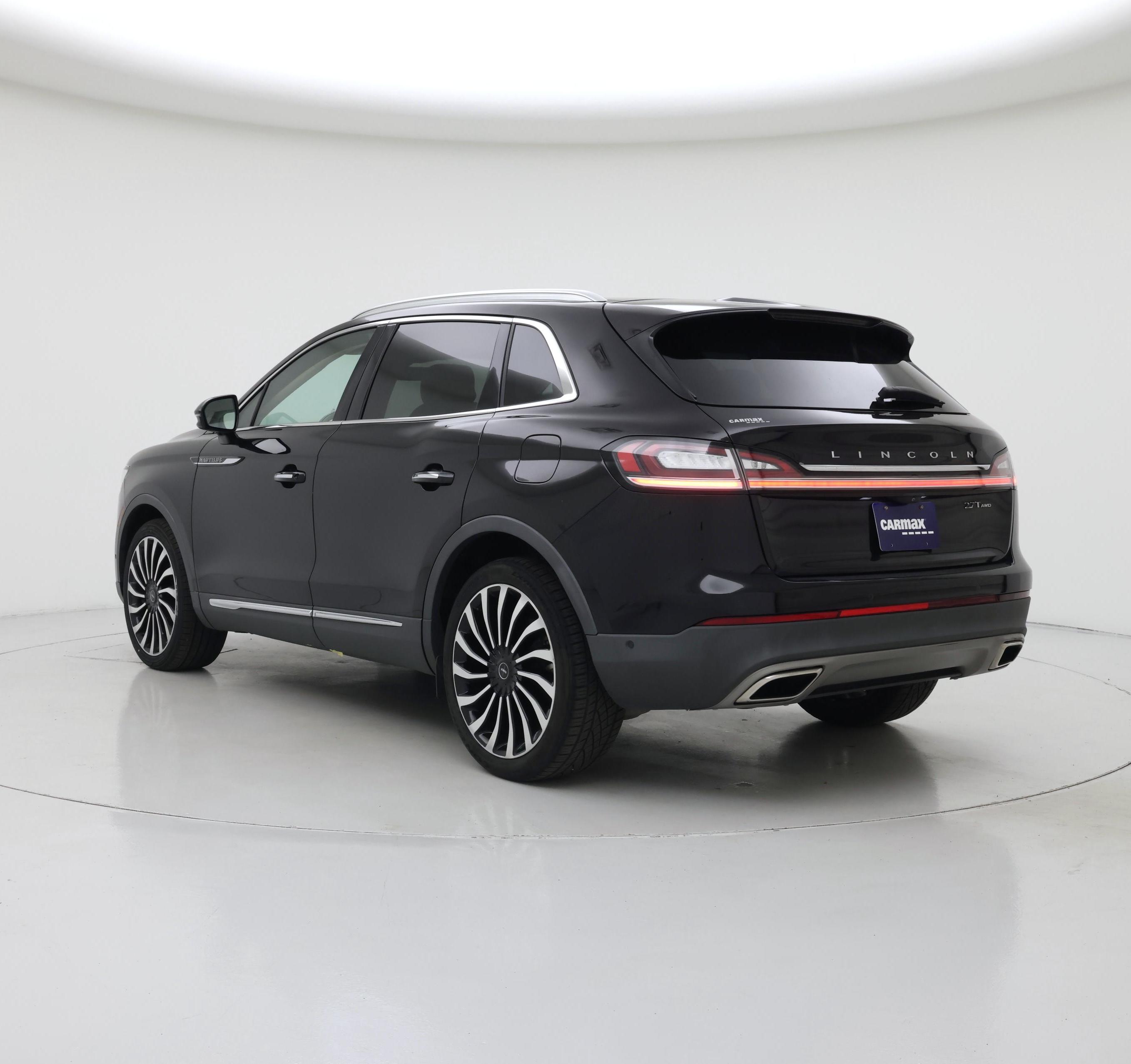 Thumbnail: 2019 Lincoln Nautilus - 2
