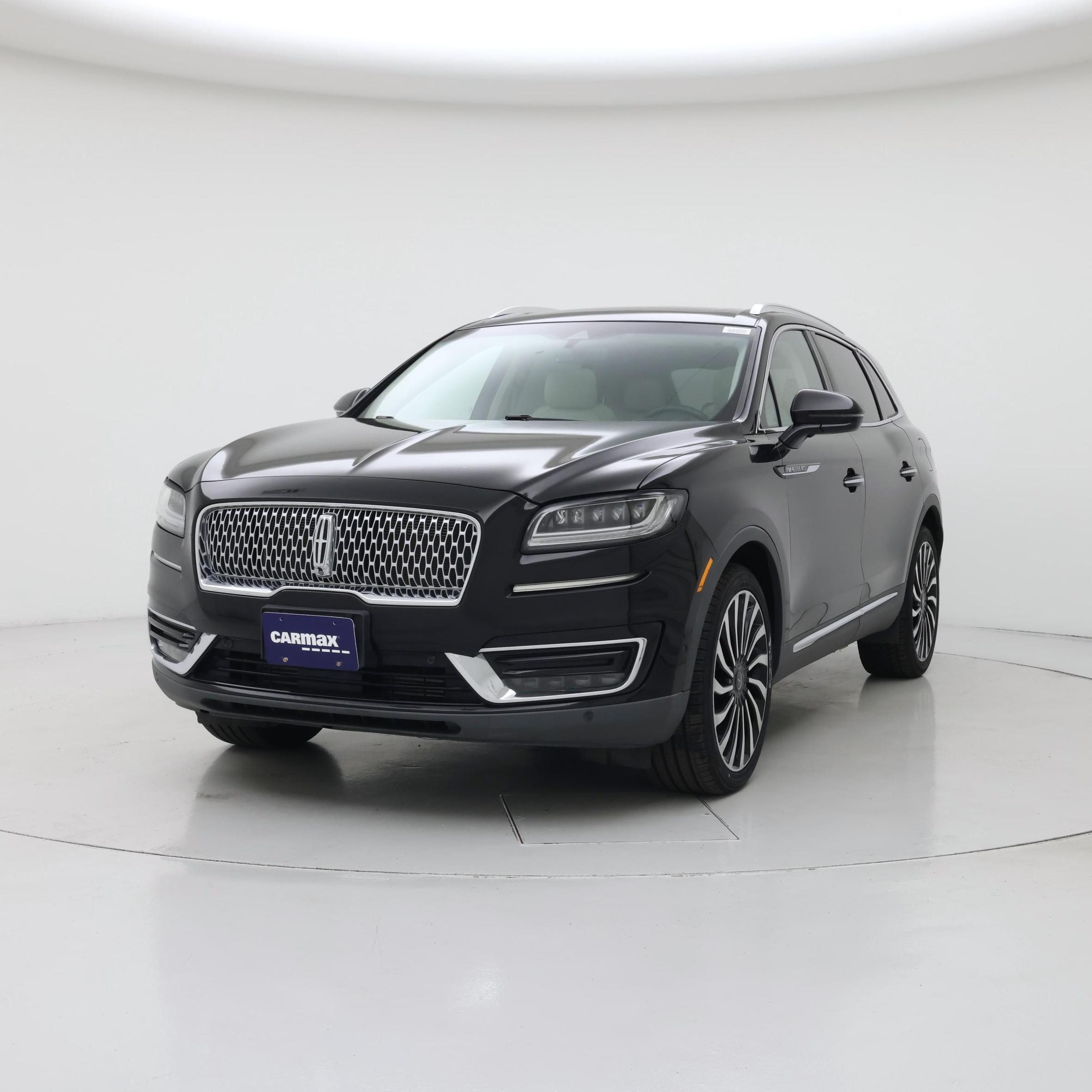 Thumbnail: 2019 Lincoln Nautilus - 4