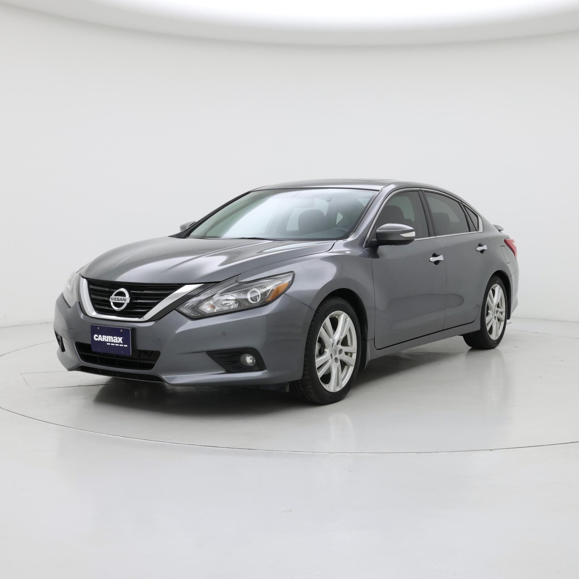 Thumbnail: 2016 Nissan Altima - 4