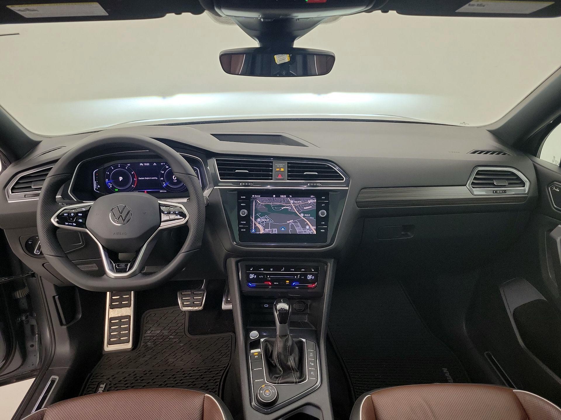 Thumbnail: 2022 Volkswagen Tiguan - 9