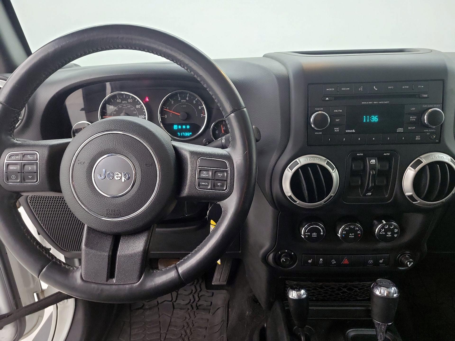 Thumbnail: 2018 Jeep Wrangler - 9