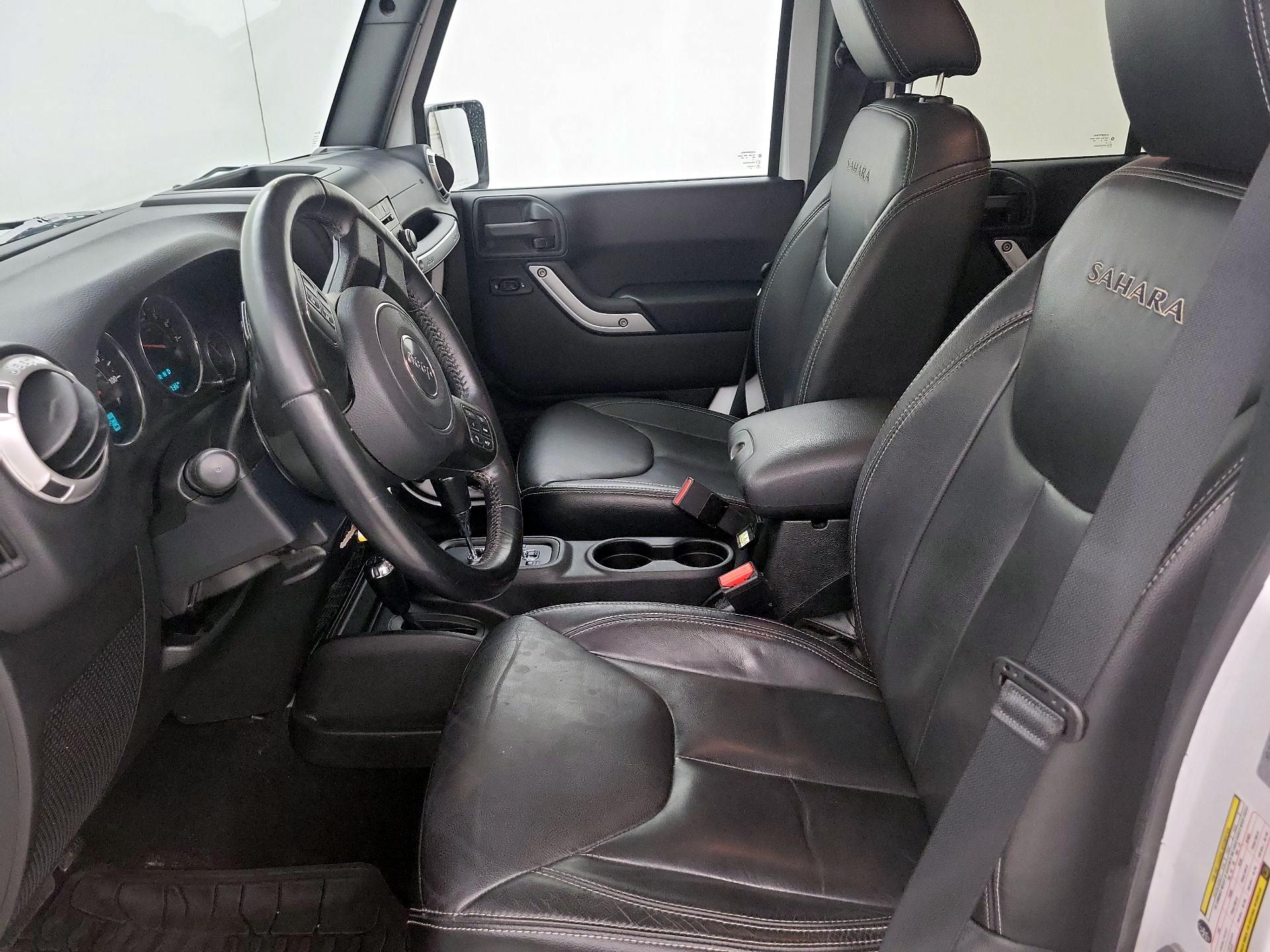 Thumbnail: 2018 Jeep Wrangler - 11