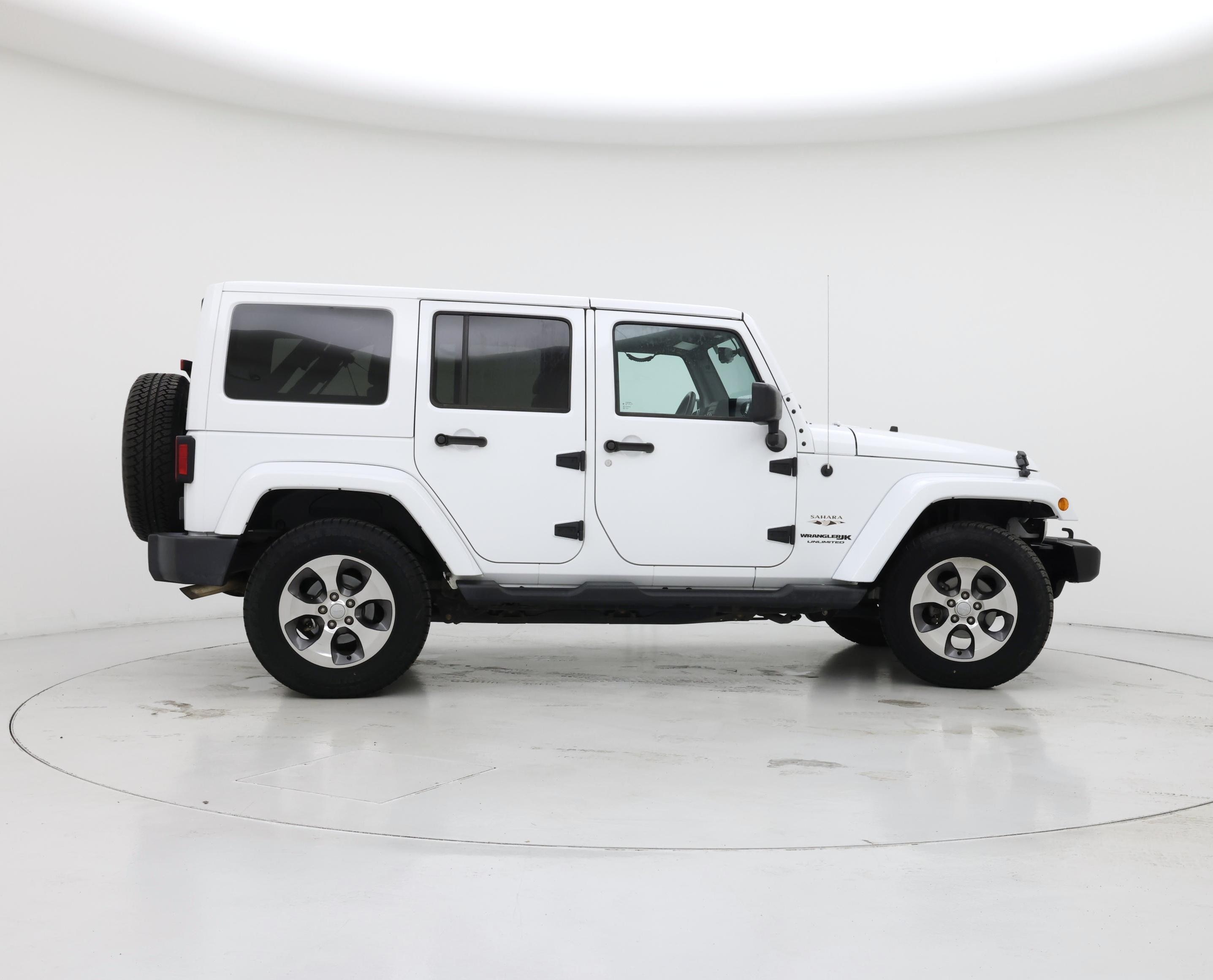 Thumbnail: 2018 Jeep Wrangler - 7