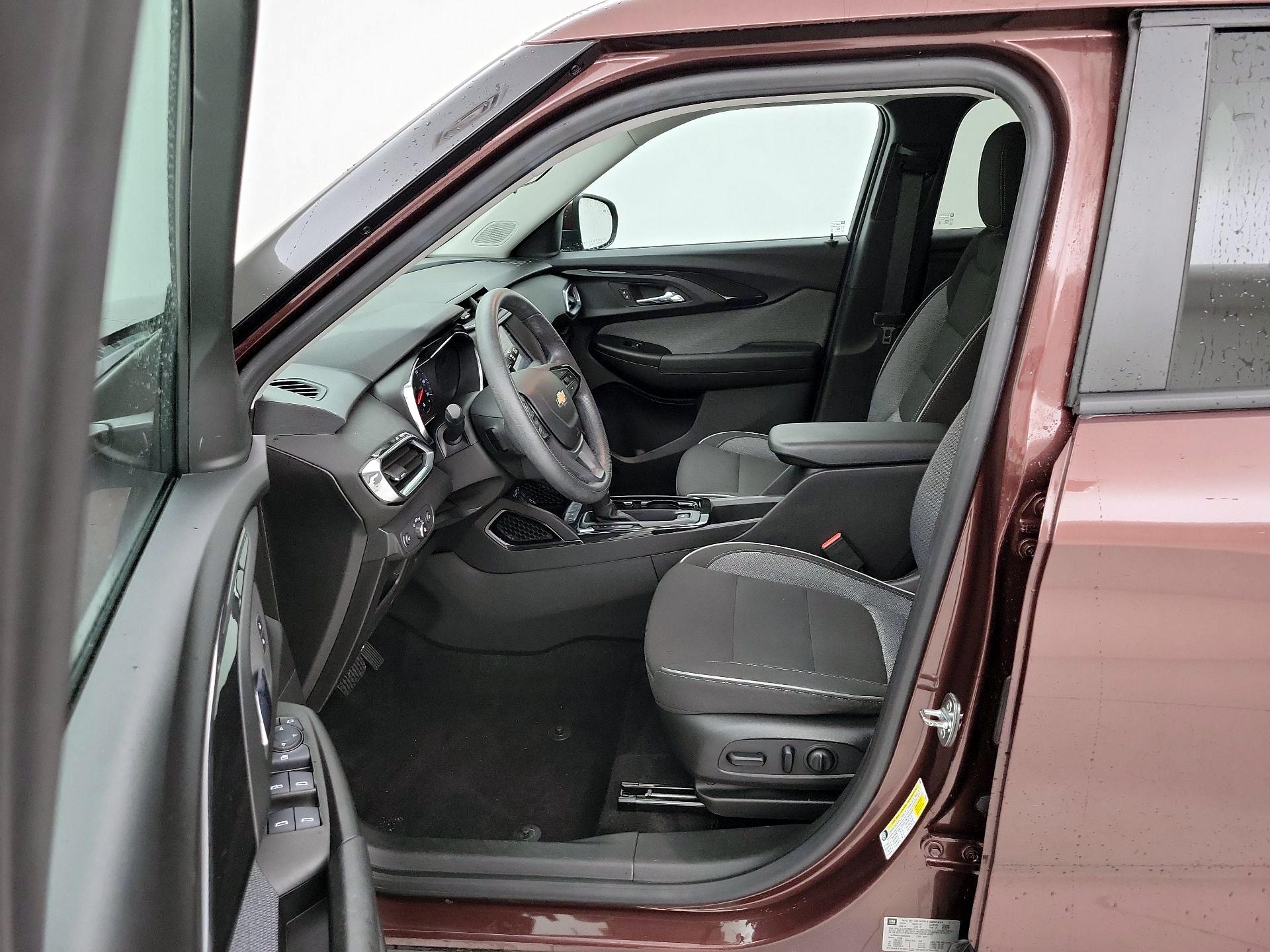 Thumbnail: 2022 Chevrolet TrailBlazer - 11