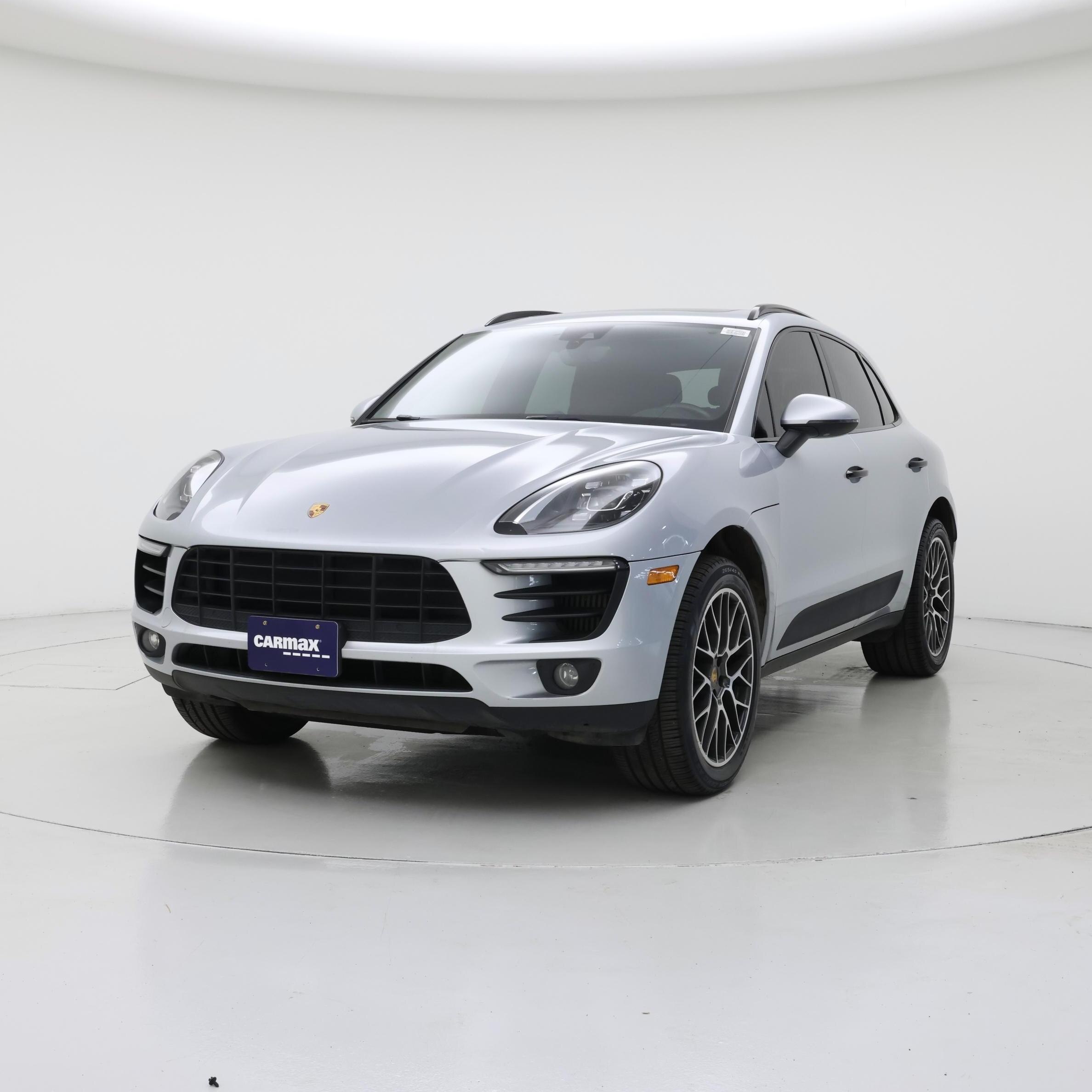 Thumbnail: 2018 Porsche Macan - 4