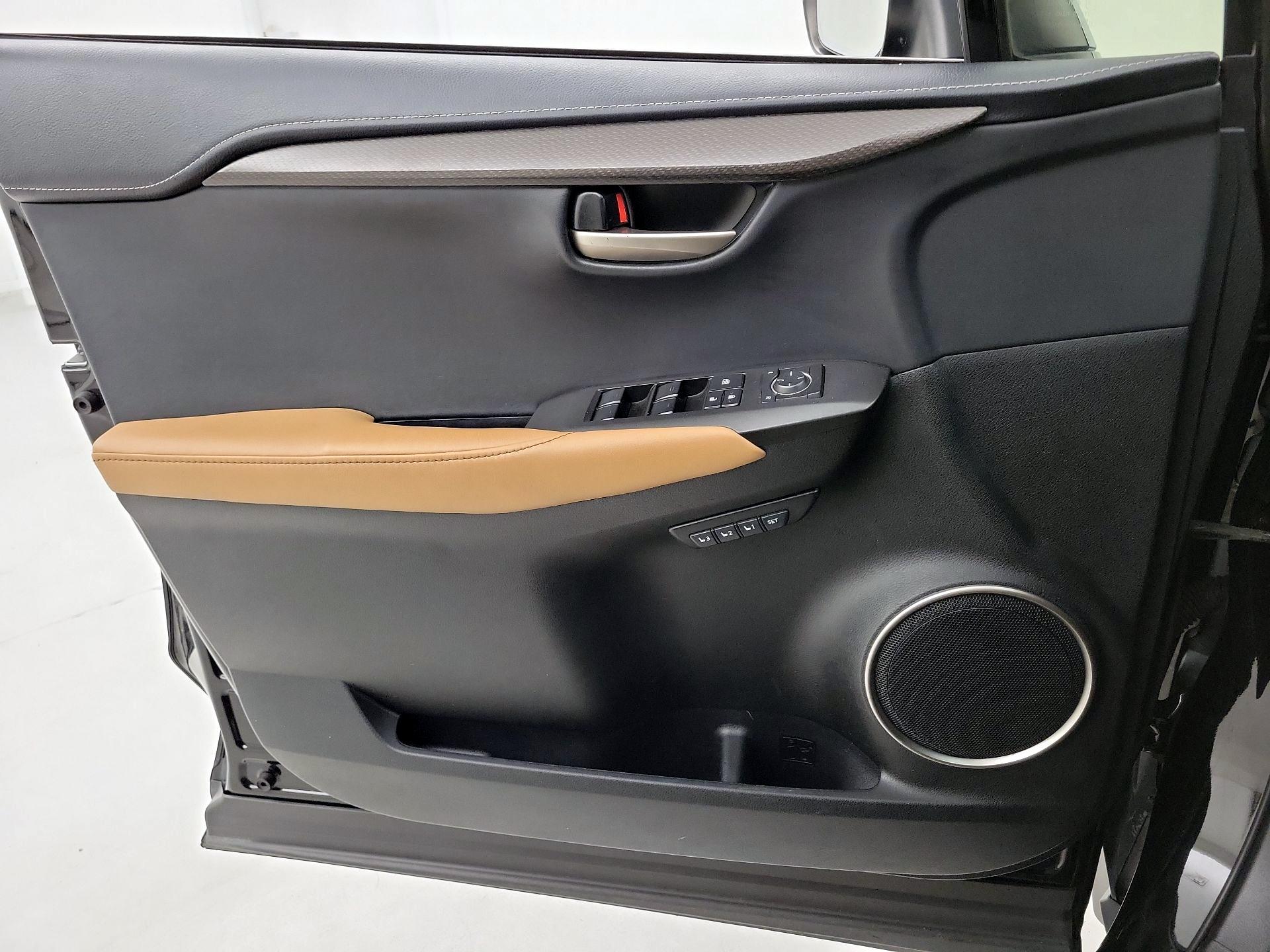 Thumbnail: 2016 Lexus NX - 12