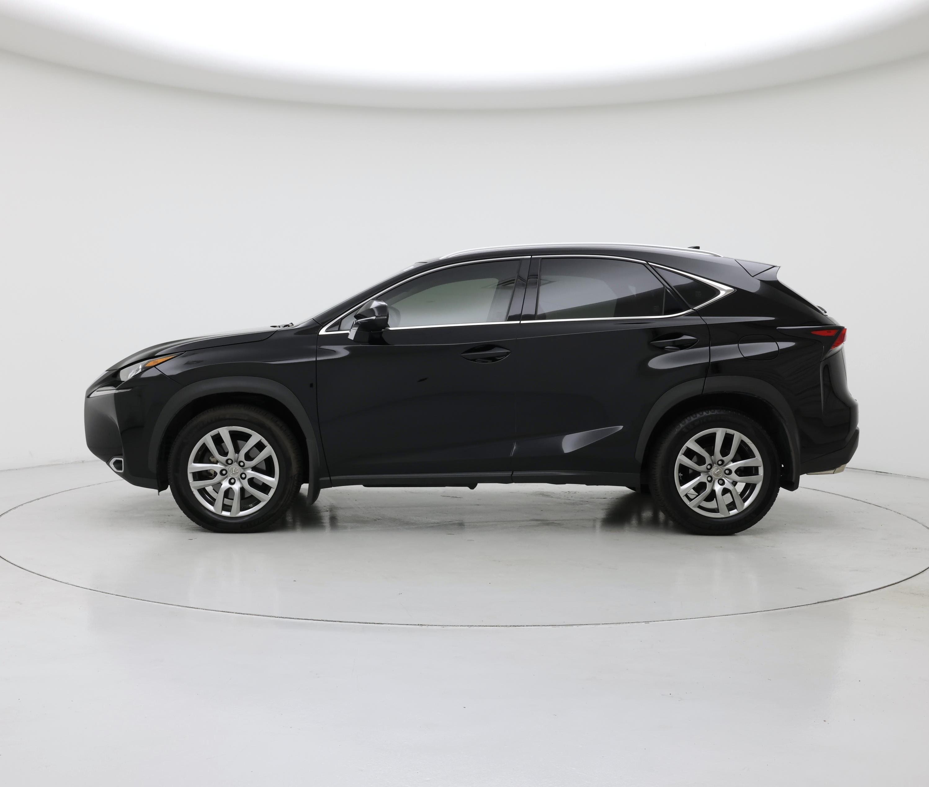 Thumbnail: 2016 Lexus NX - 3