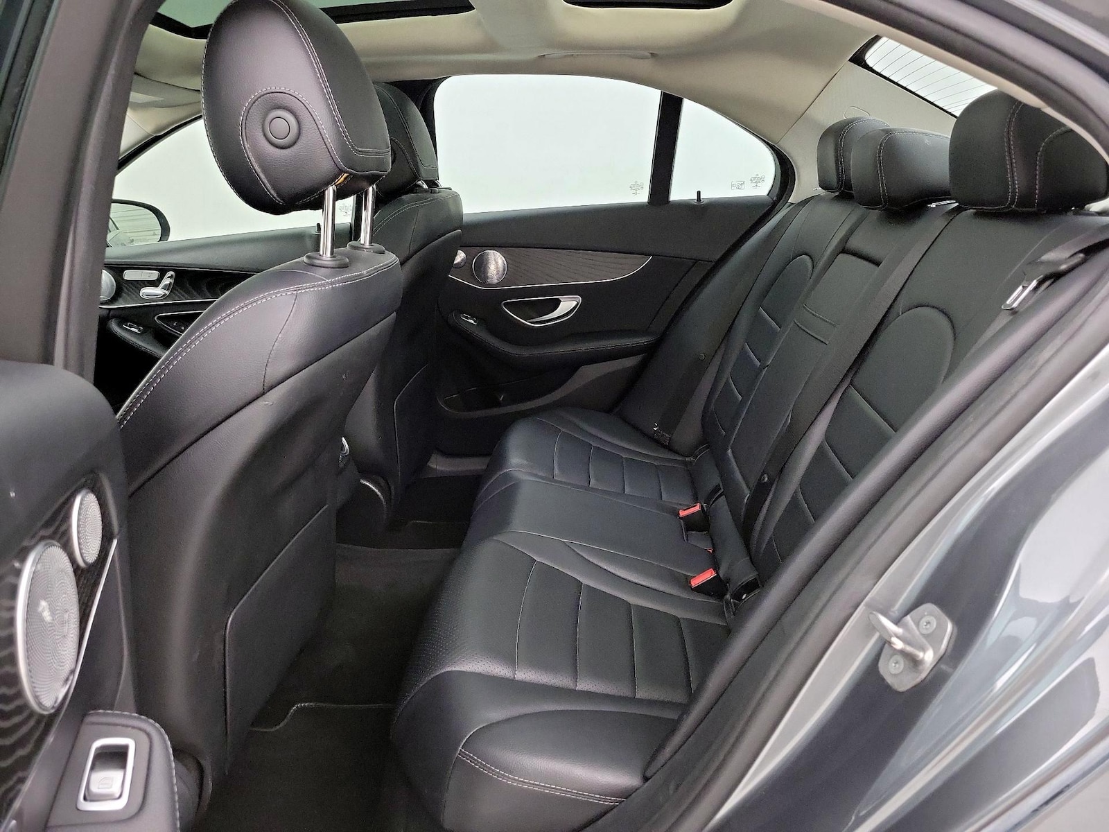 2017 Mercedes-Benz C-Class C300 - Photo 22