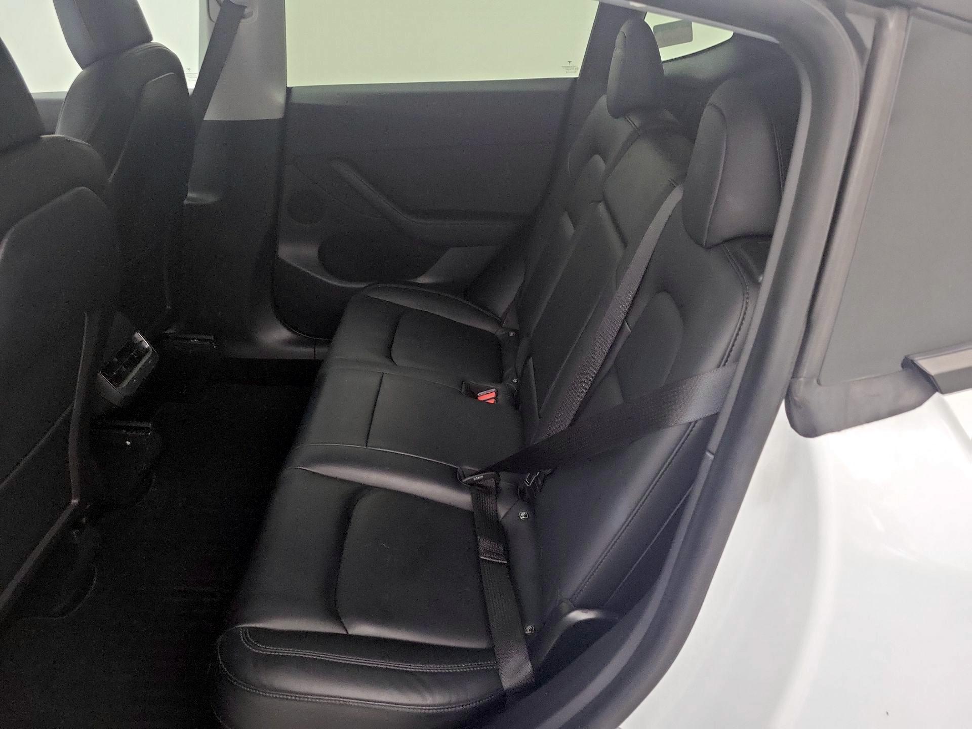 Thumbnail: 2021 Tesla Model Y - 18