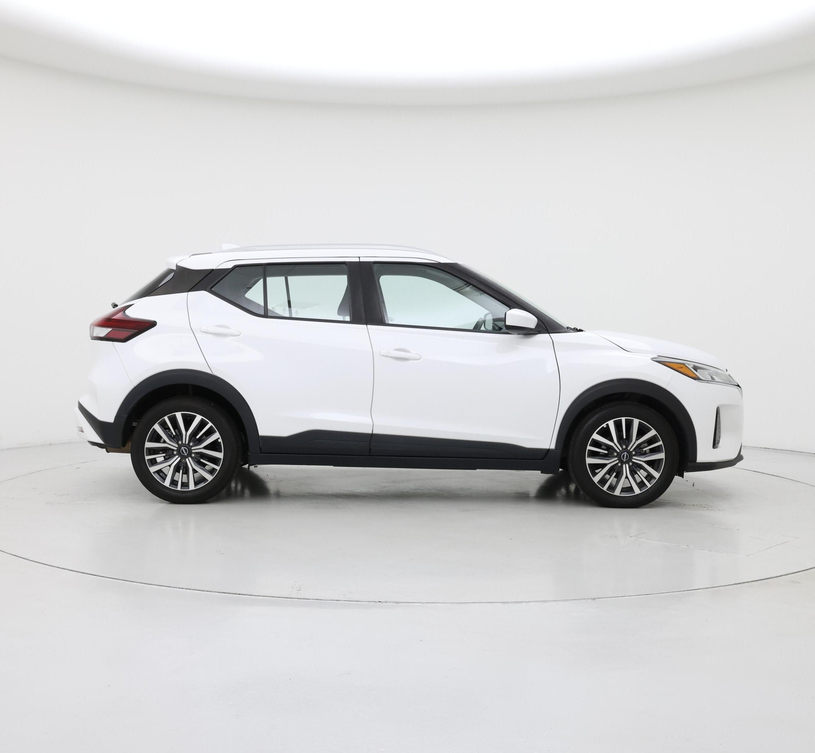 Thumbnail: 2022 Nissan Kicks - 7
